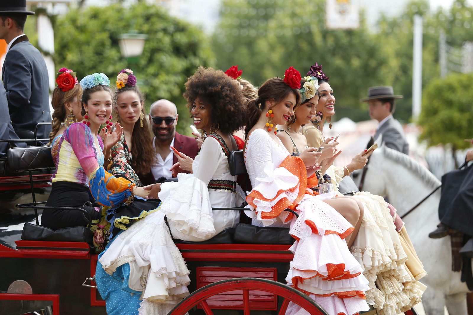 El Lunes de Feria, el primero con silencio en los 'cacharritos', en imágenes
