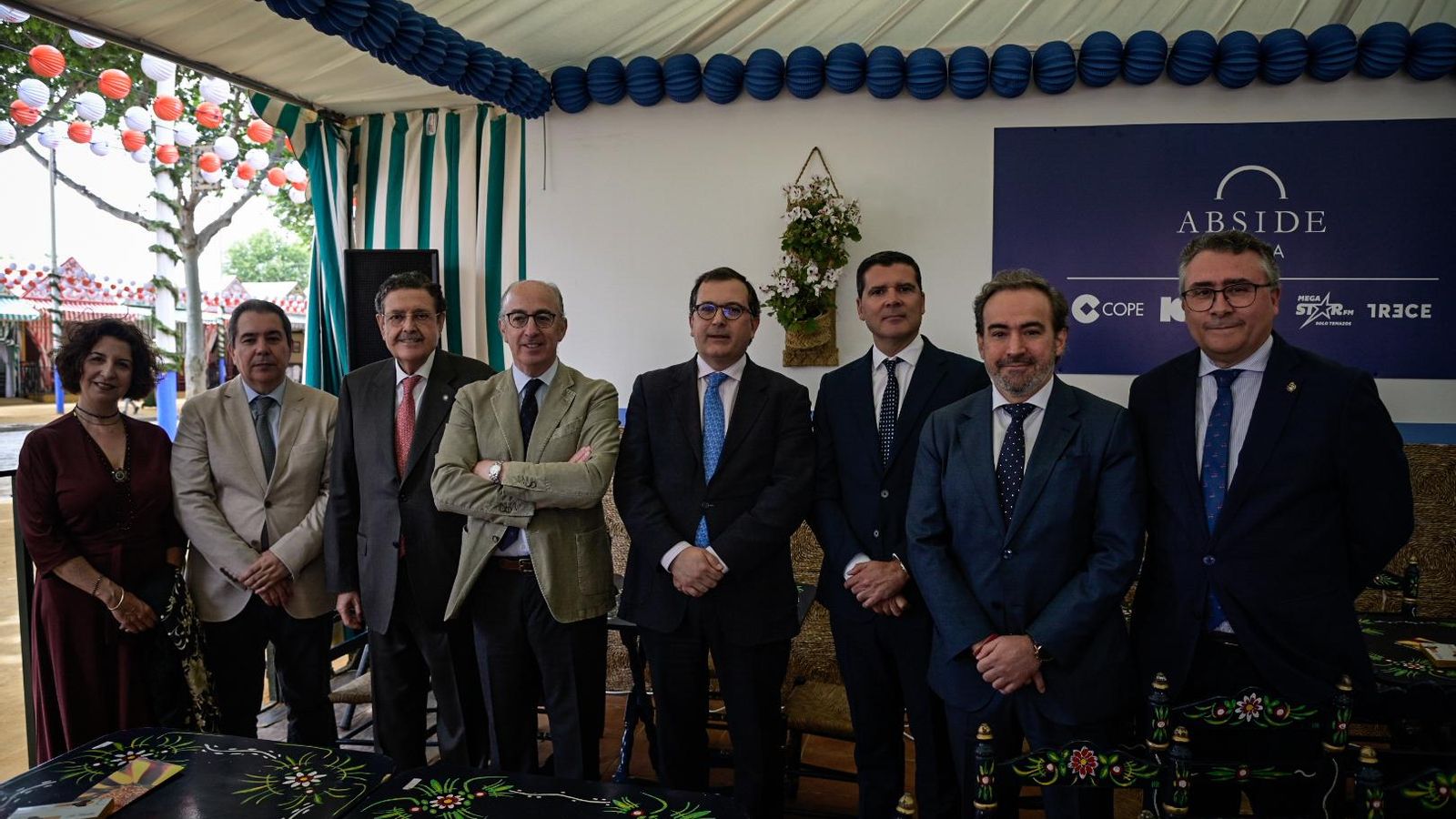 Beatriz Hoster, José Eduardo Vílchez, José Alberto Parejo, Javier Tello, Pablo Nuevo, Álvaro Lama, Pablo Gutiérrez de Cabiedes y Agustín García.