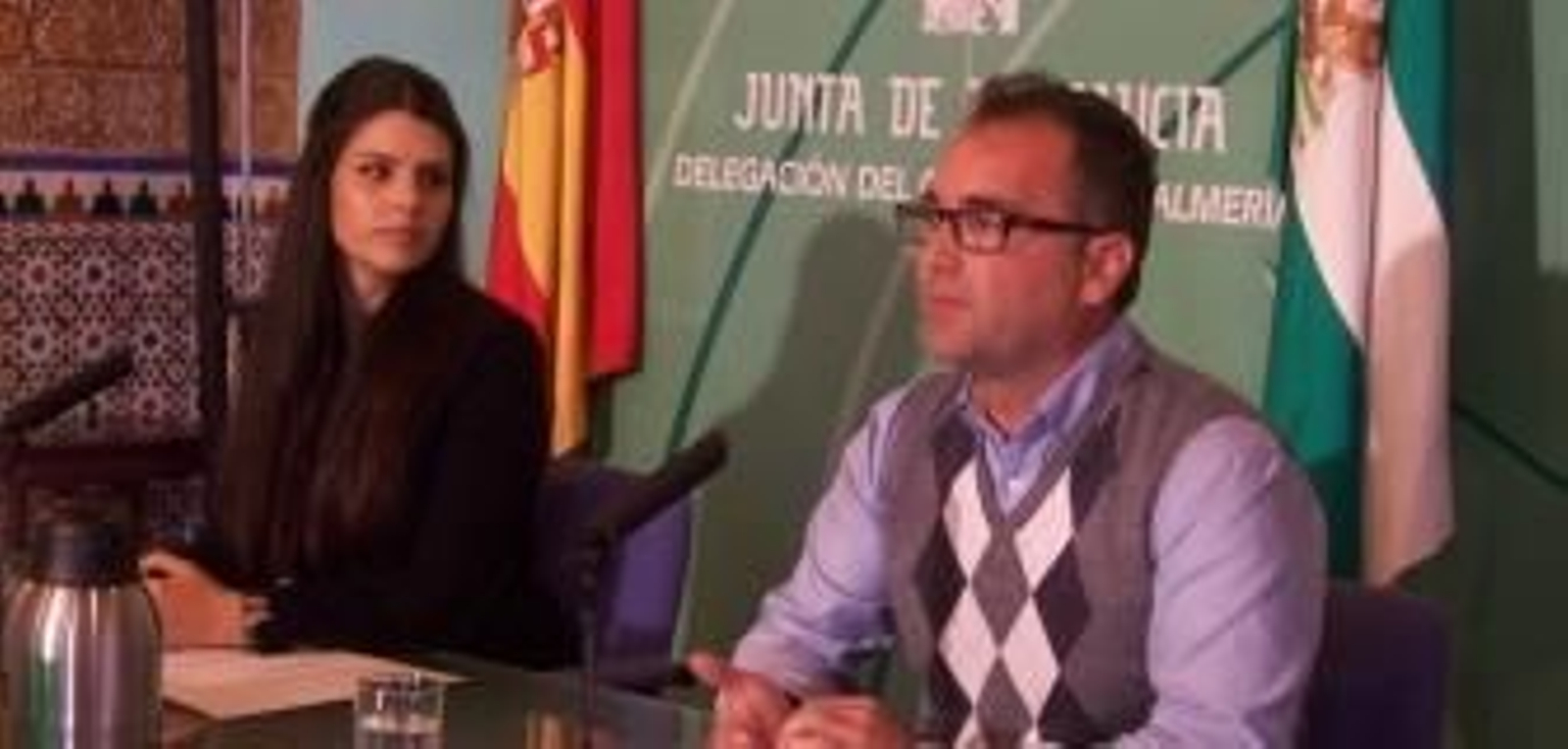 El Complejo Turístico Camping Los Escullos-San José firma su adhesión al Programa Carné Joven