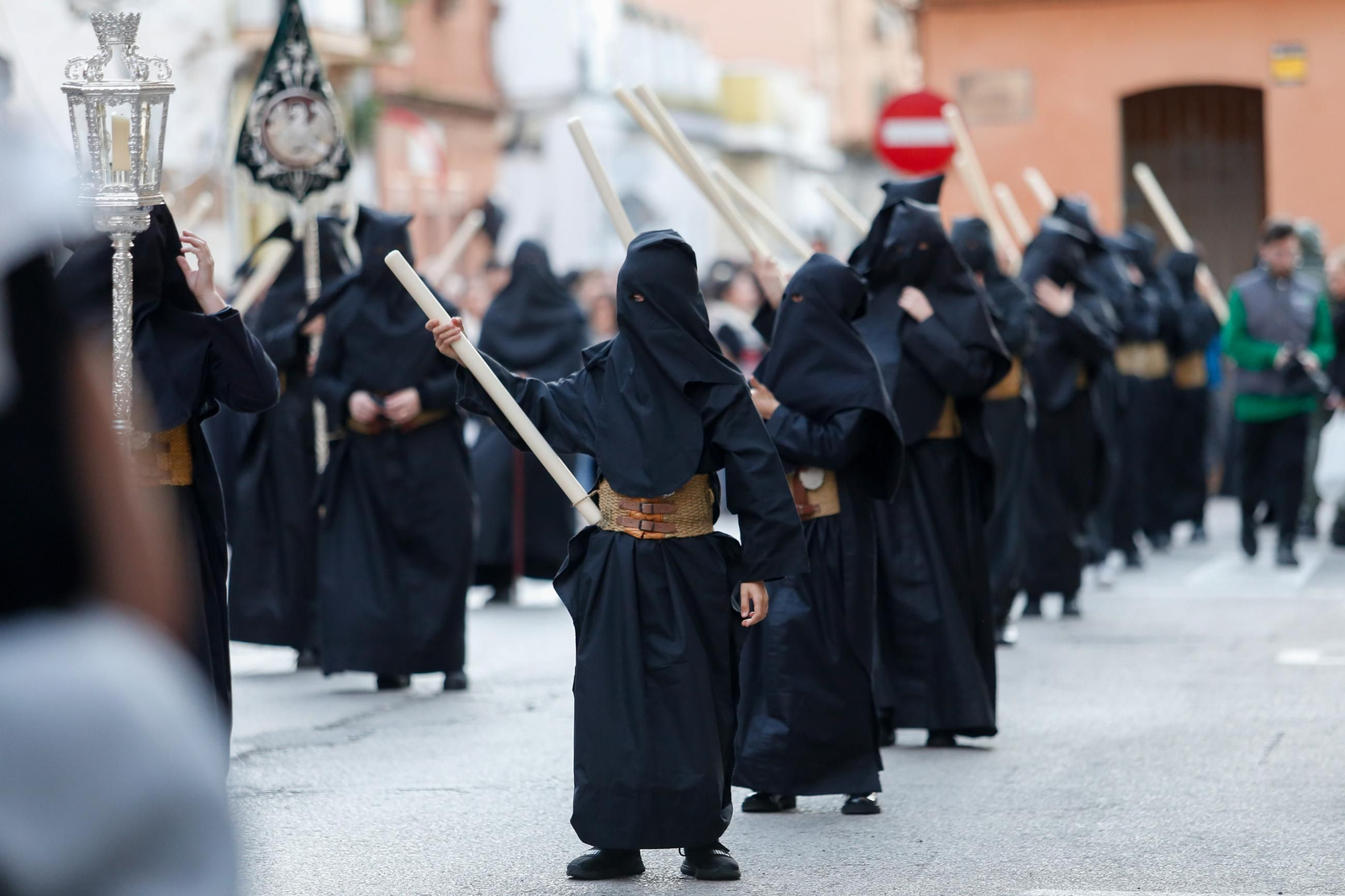 Fotos del Lunes Santo en La Línea: El Silencio