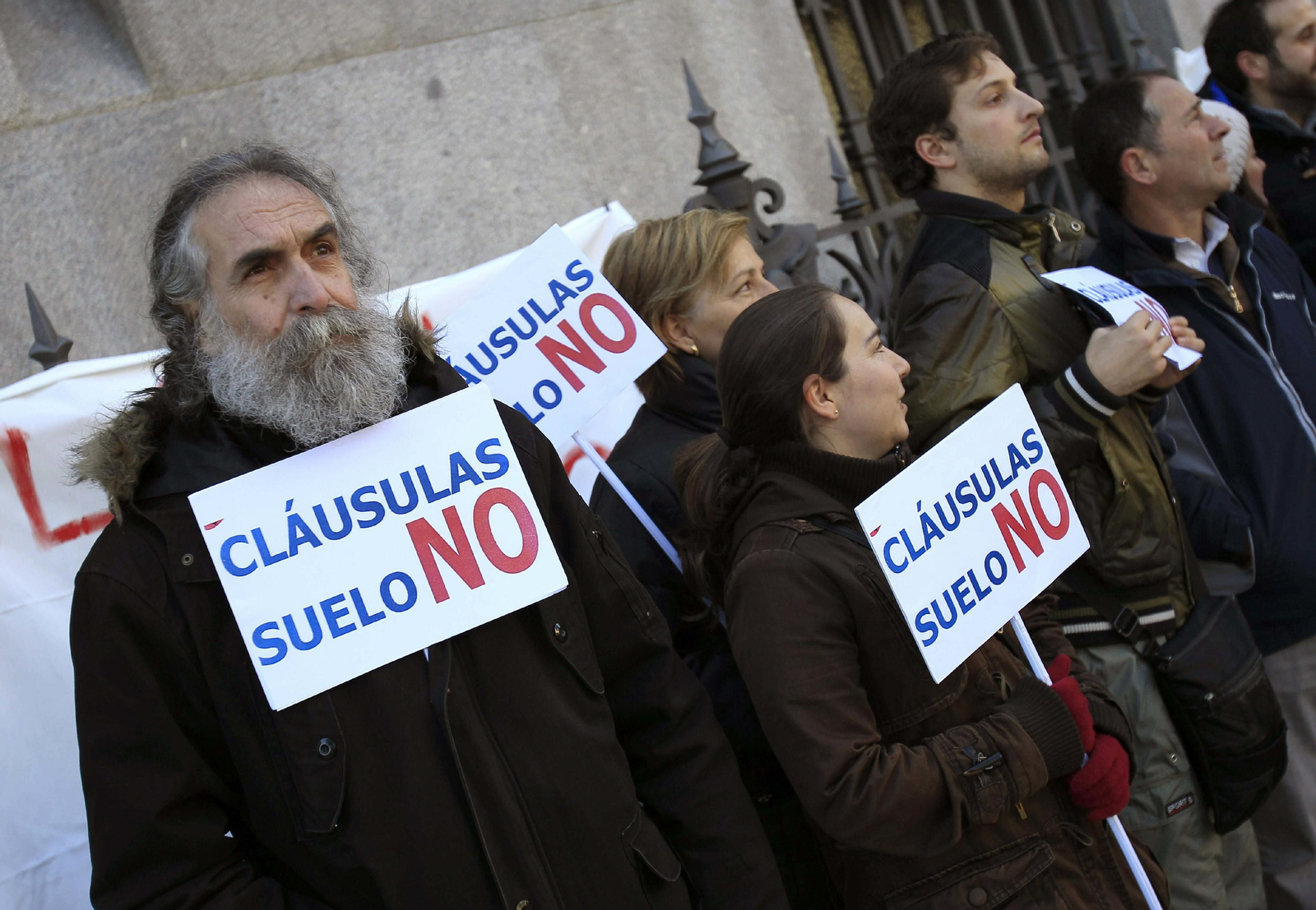 Manifestantes contra las claúsulas suelo