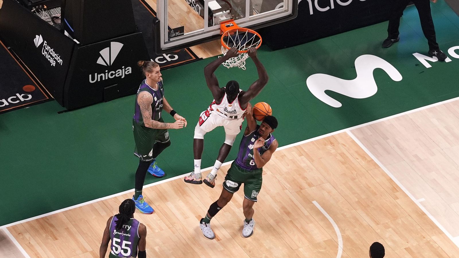 El Unicaja-Casademont Zaragoza, en fotos