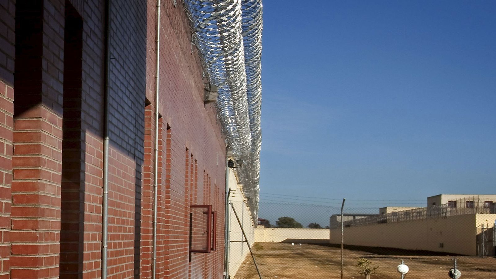 La cárcel de Sevilla-I