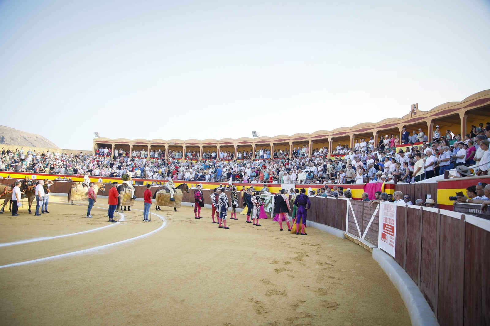 Corrida de toros Berja con un toro indultado, en imágenes