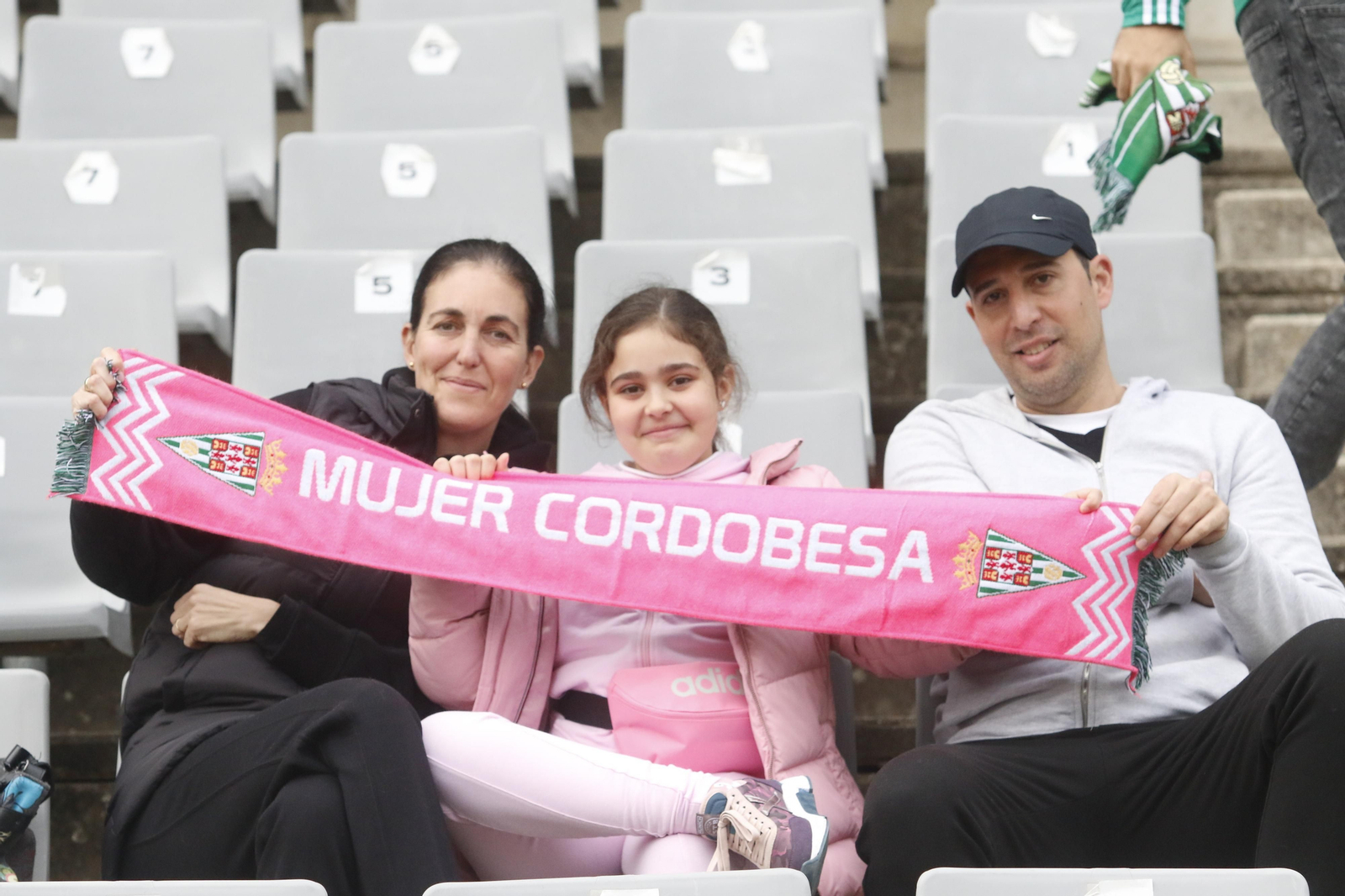 Las mejores fotos del ambiente en El Arcángel para el Córdoba CF - Intercity