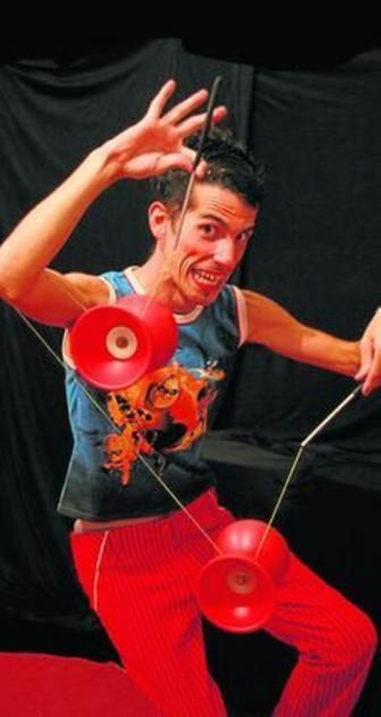 Manolo Carambolas es capaz de hacer esto y mucho más.