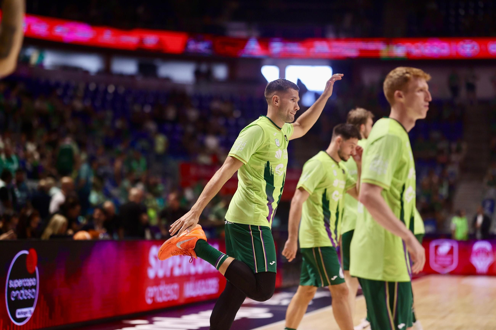 El Unicaja - Valencia Basket de la Supercopa, en fotos