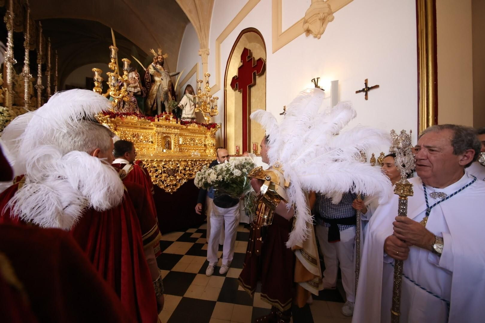La guardia romana del Señor del Consuelo de la hermandad del Transporte
