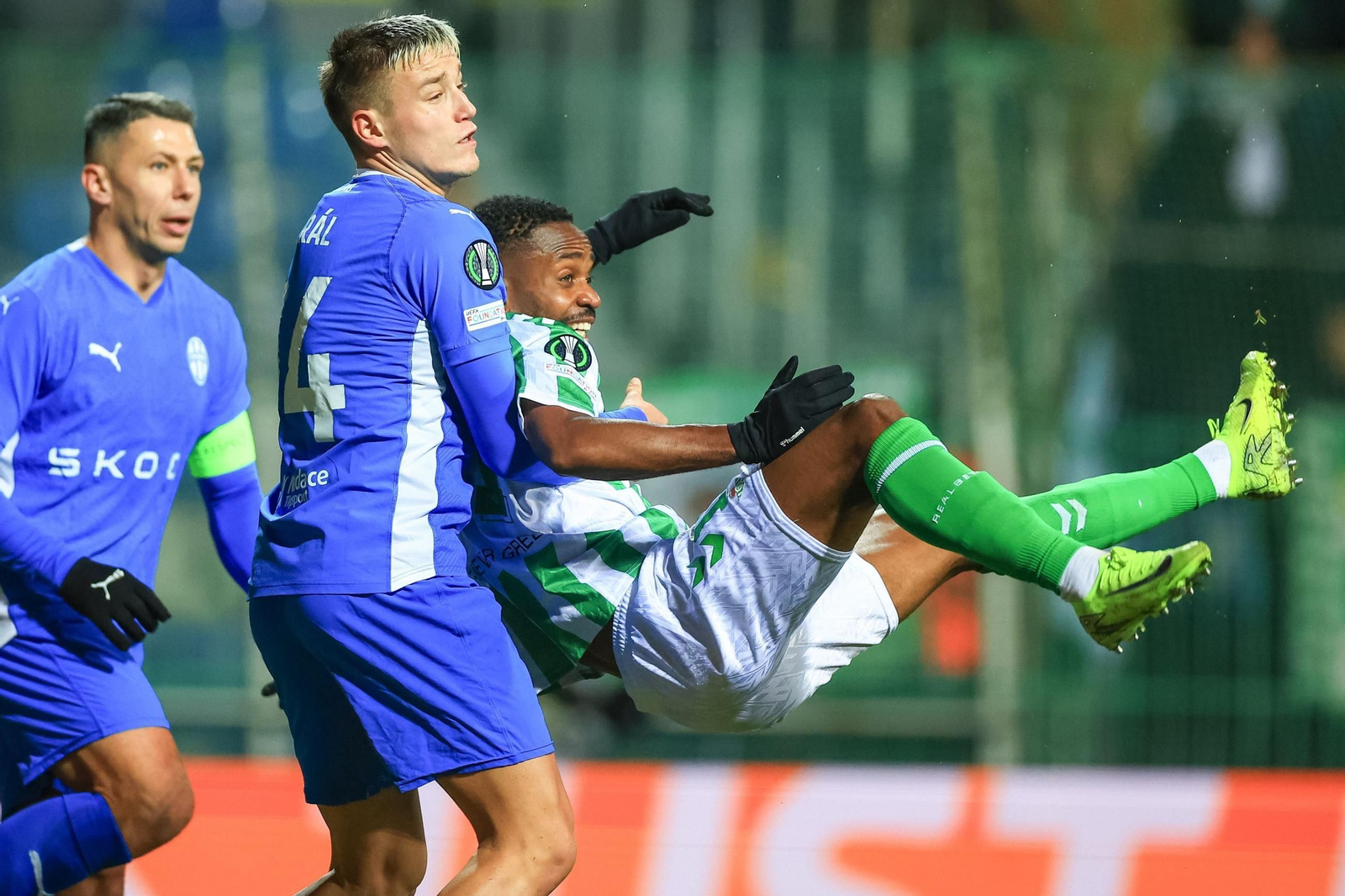 Las fotos del Mladá Boleslav - Betis de la Conference League