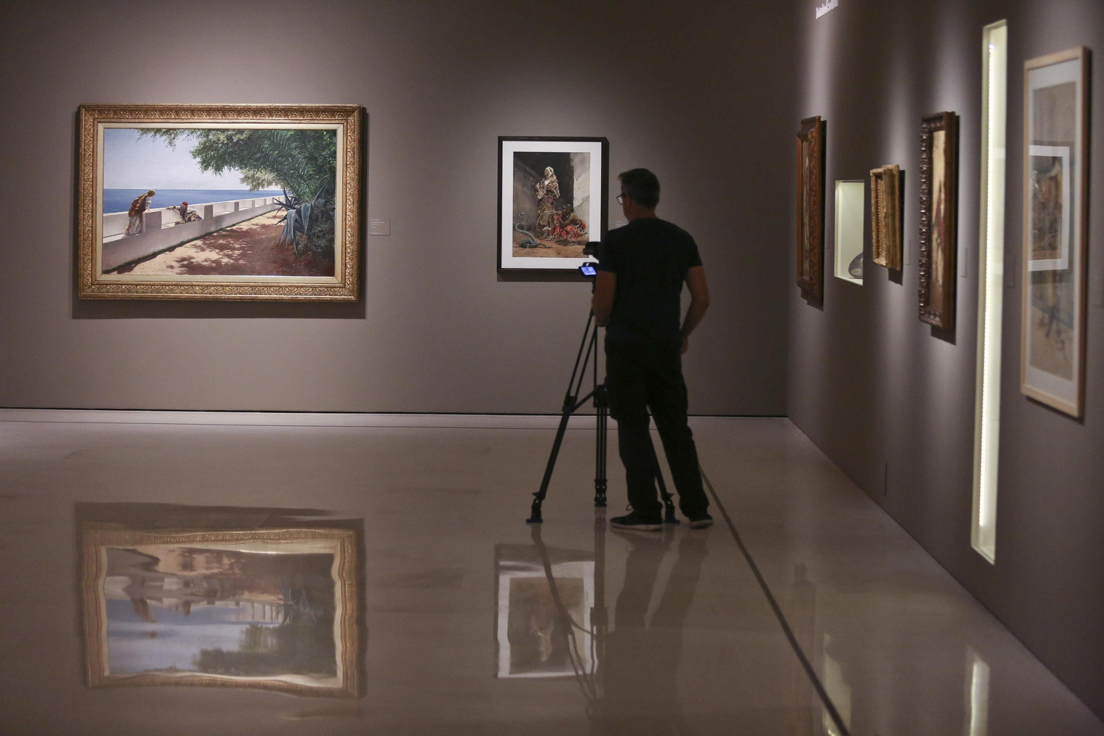 Las fotos de Fantasía Árabe, la exposición del Museo Thyssen de Málaga