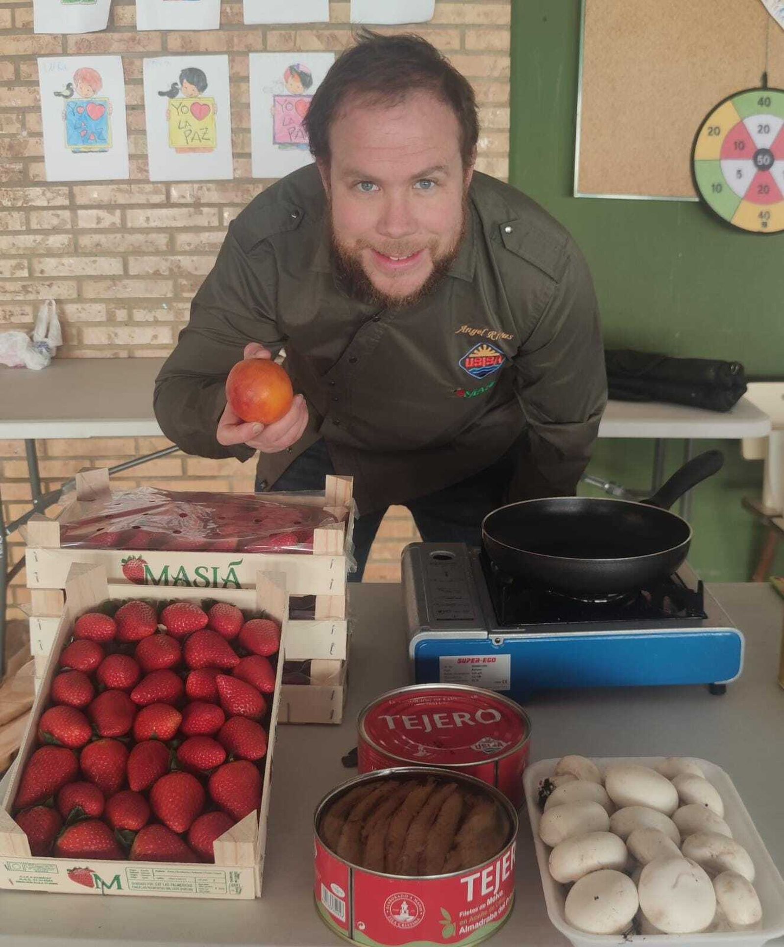 El chef Ángel Rivas en una de sus charlas gastronómicas