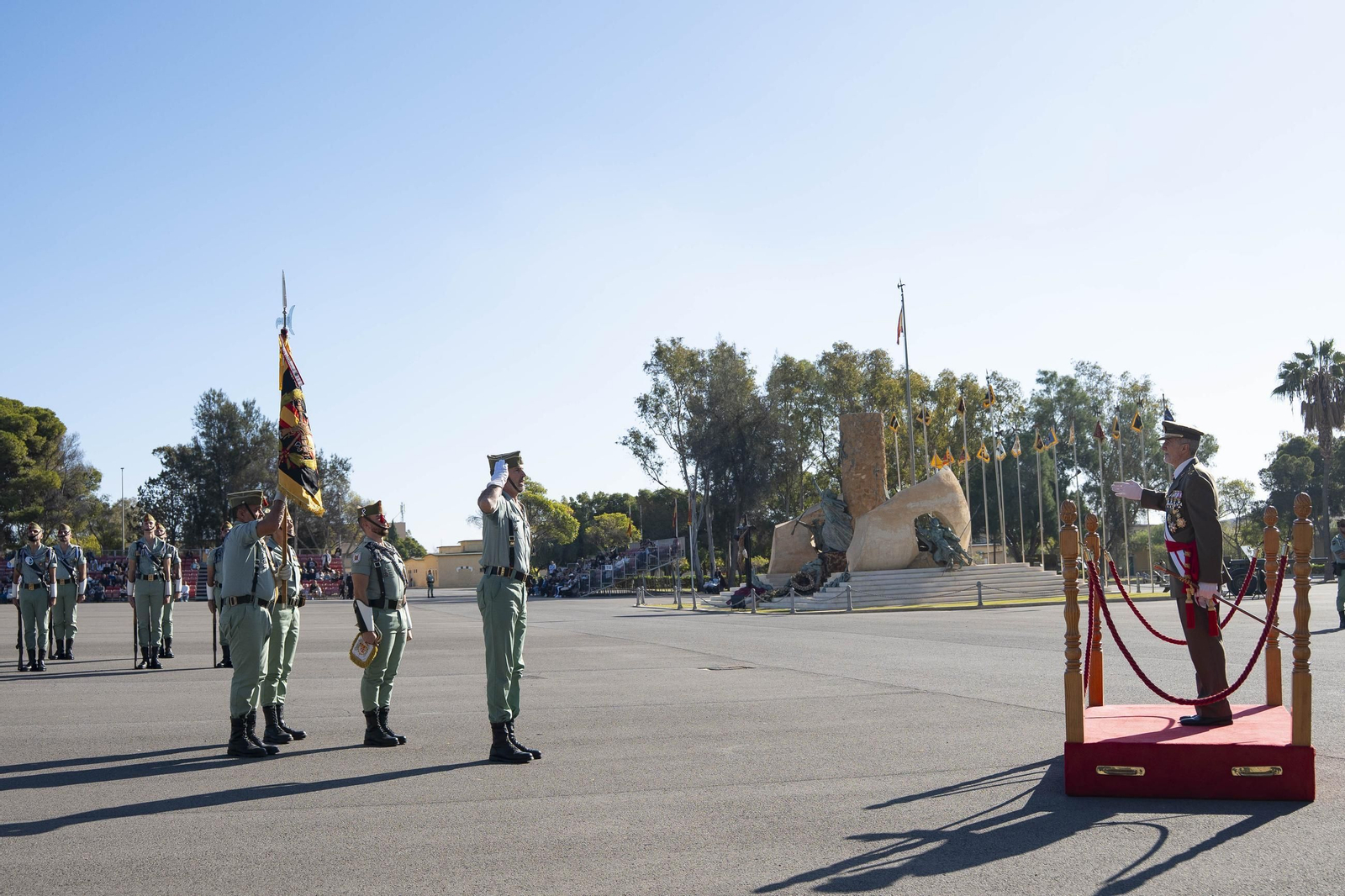 Así conmemora el día de la Inmaculada Concepción la Brigada de la Legión en Almería y despide al contingente que parte a Eslovaquia