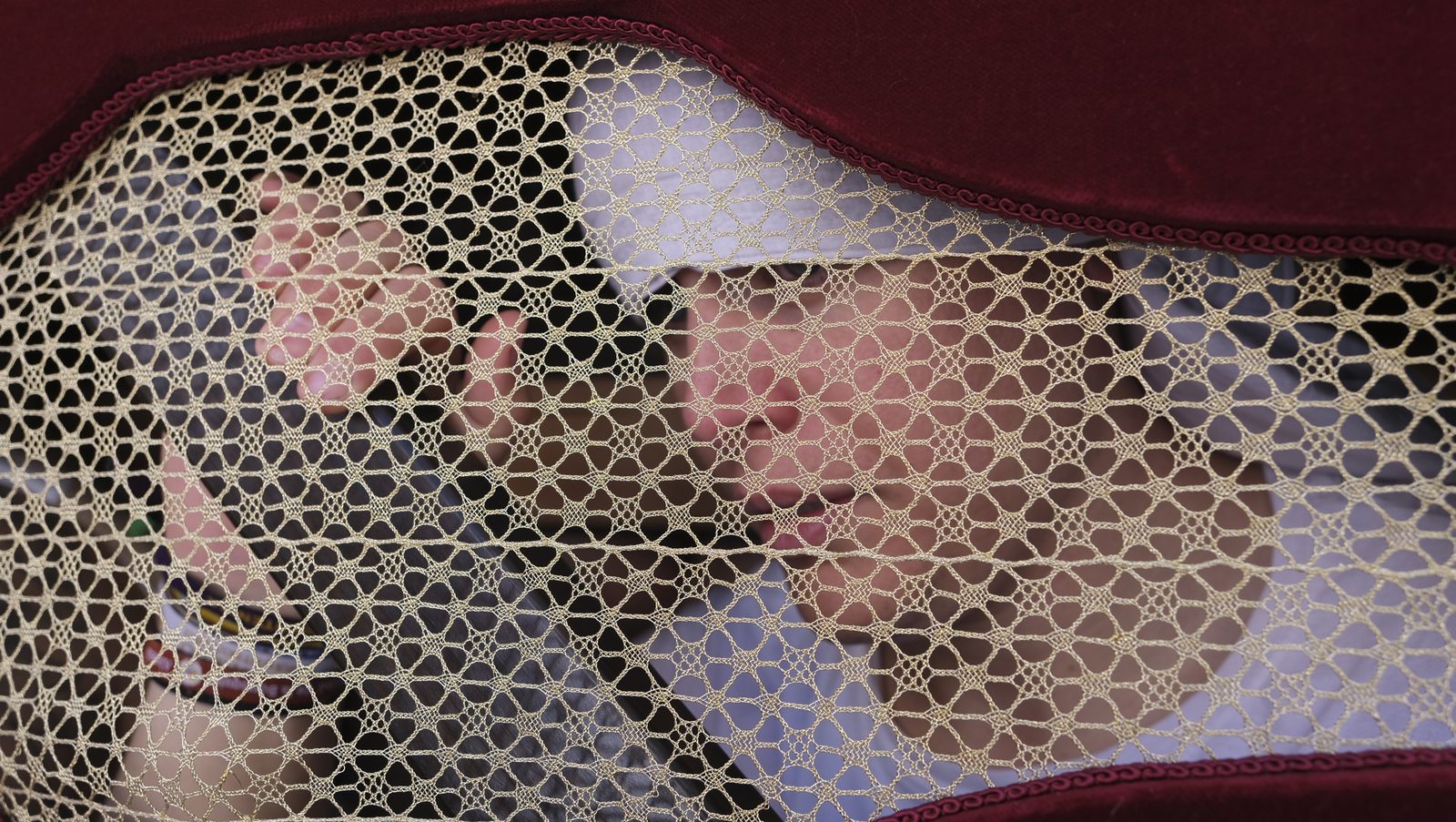 Procesión de Jesucristo Resucitado en Almería, en imágenes