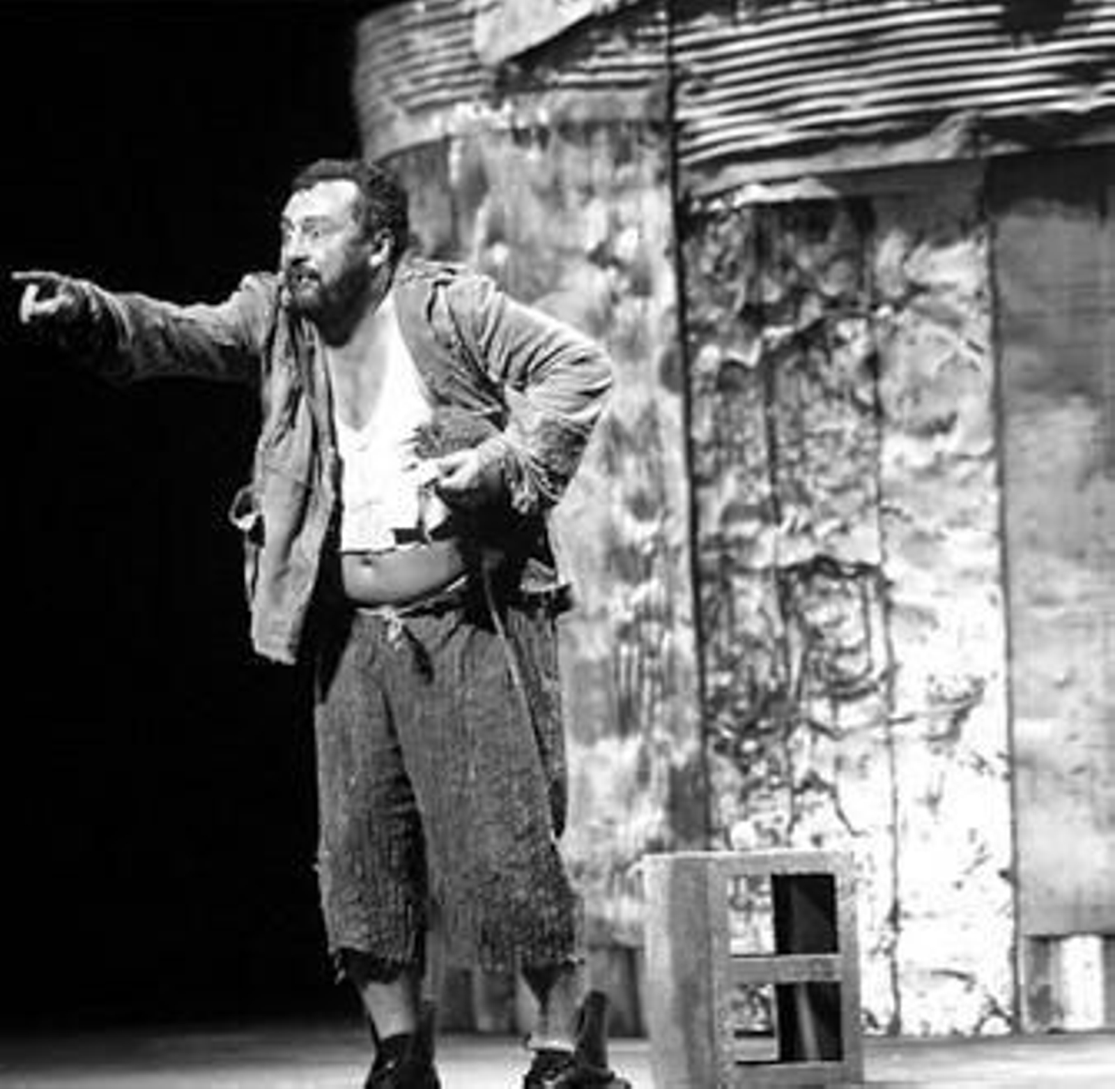 El actor portuense Paco Tous, durante la representación de 'Maná, Maná' en el Muñoz Seca.