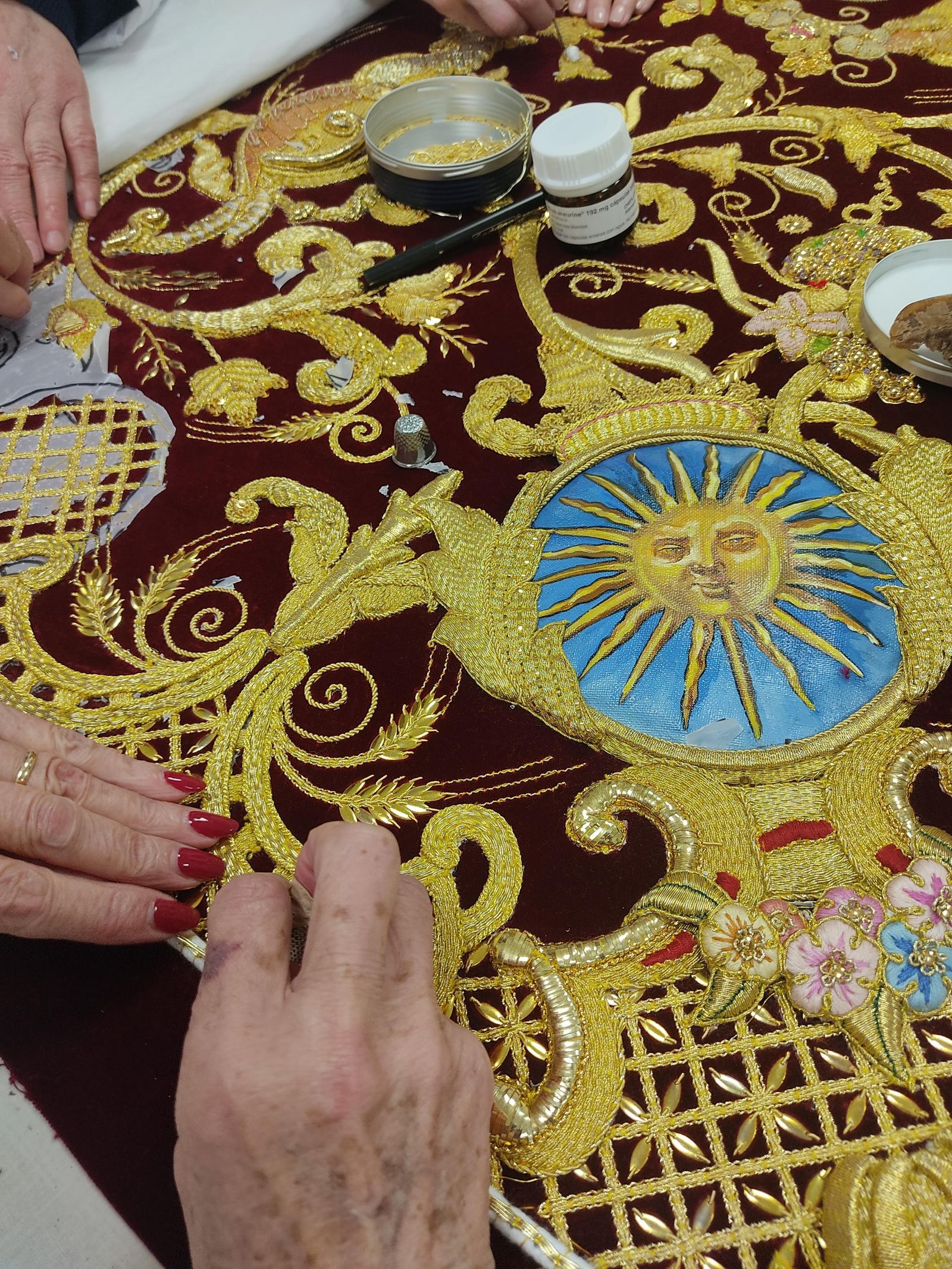 Detalle de uno de los bordados.