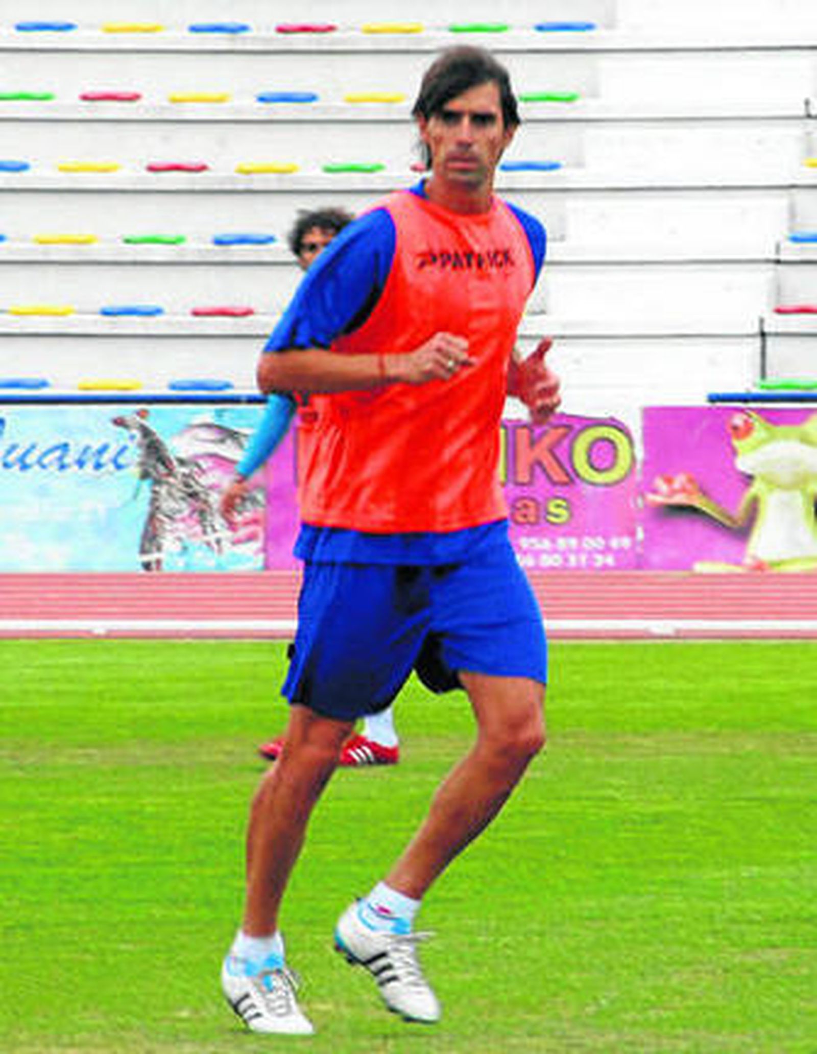 Dani Pendín tomó parte del partidillo en su primer entrenamiento.