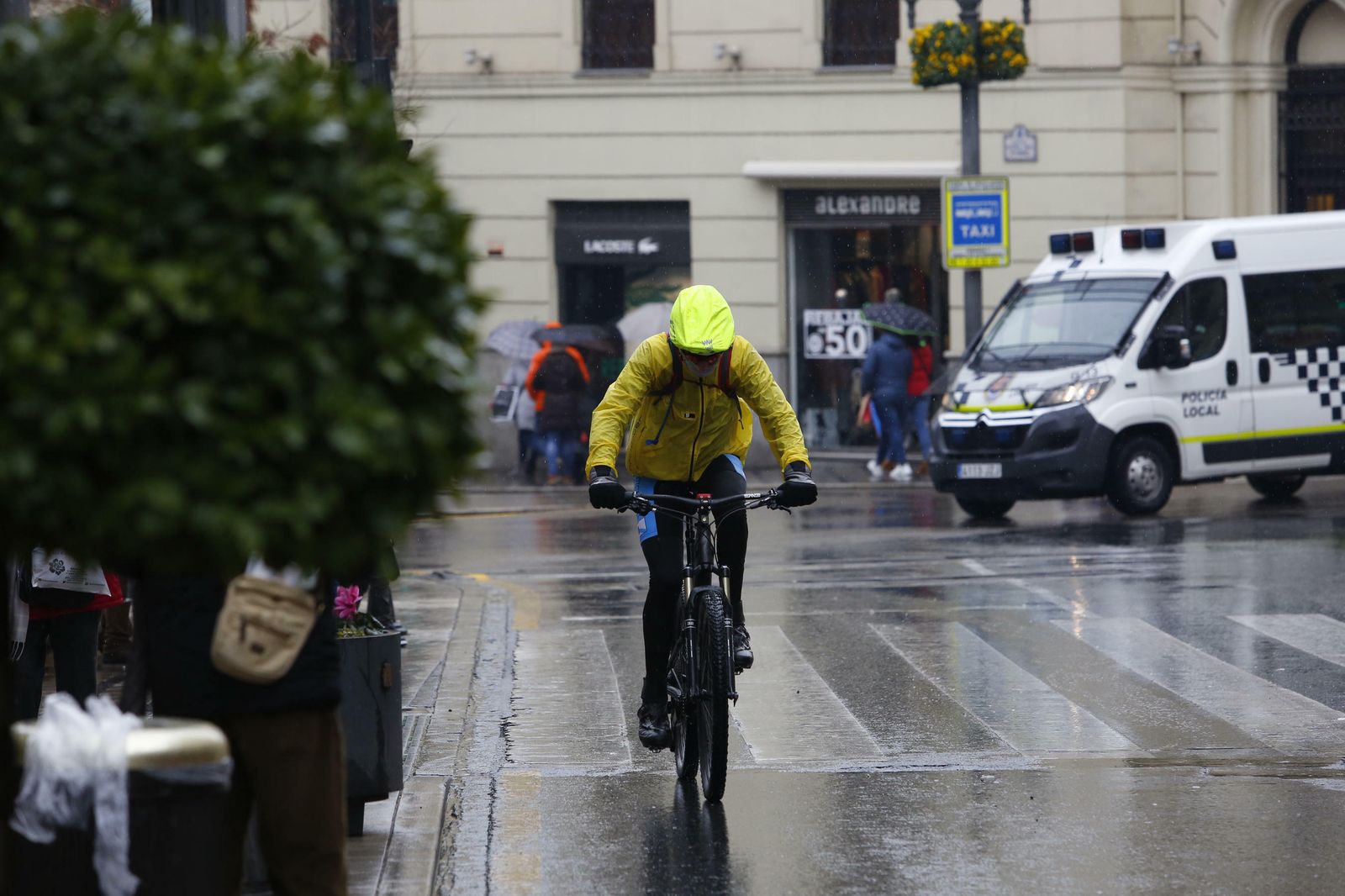 Llega la borrasca Gloria: la lluvia regresa a Granada