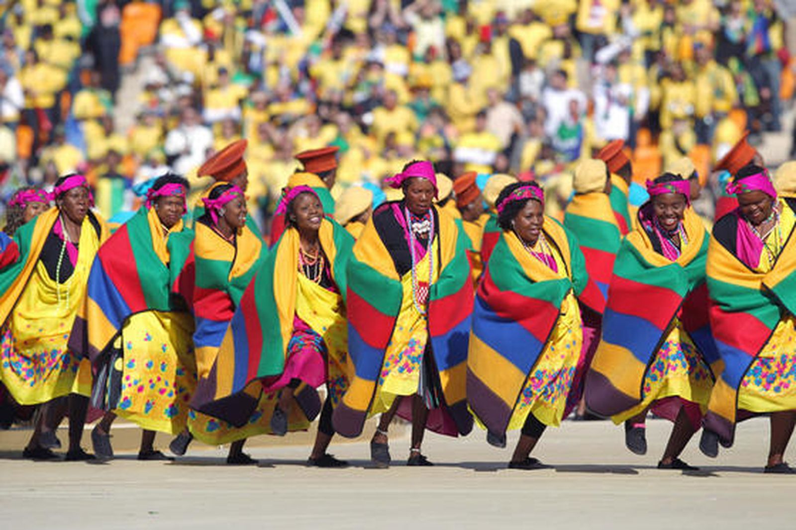 Una fiesta de música y color abre oficialmente el Mundial de Sudáfrica 2010.

Foto: Efe