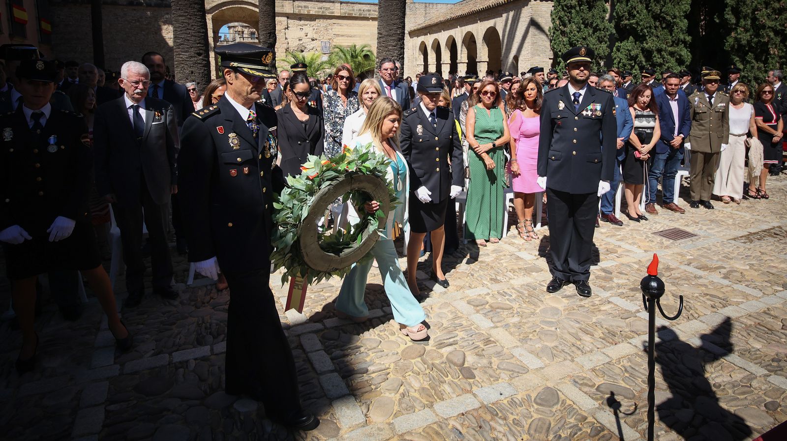 Emotivo acto por el Día de la Policía Nacional celebrado en Jerez