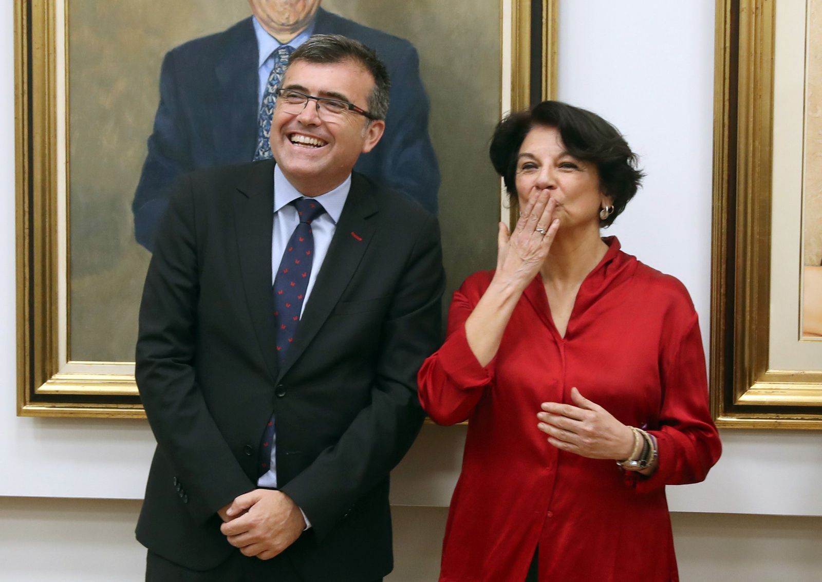 José Antonio Montilla, junto a Soledad Murillo de la Vega en la toma de posesión.