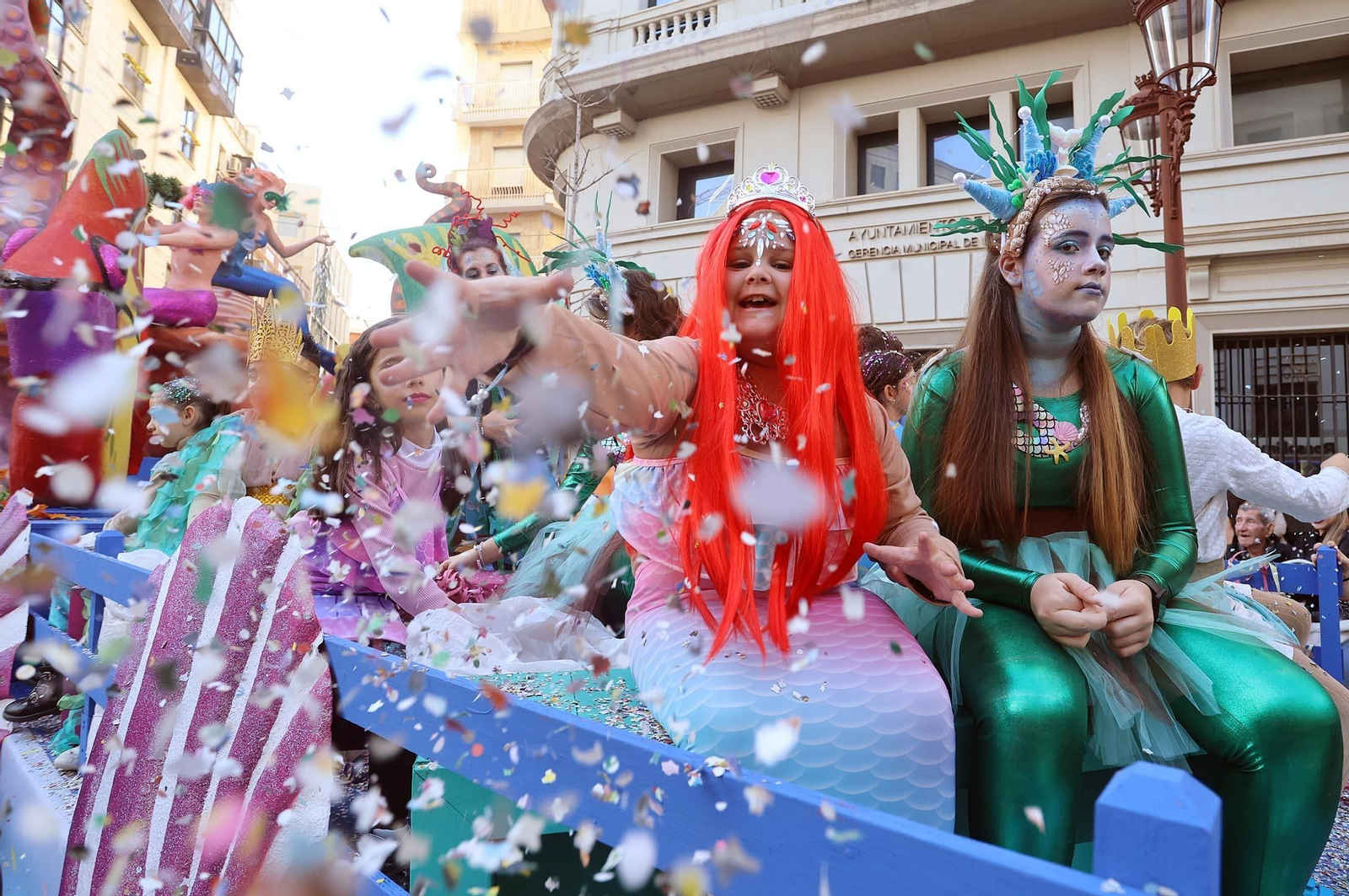 Imágenes de la cabalgata del Carnaval Colombino 2024