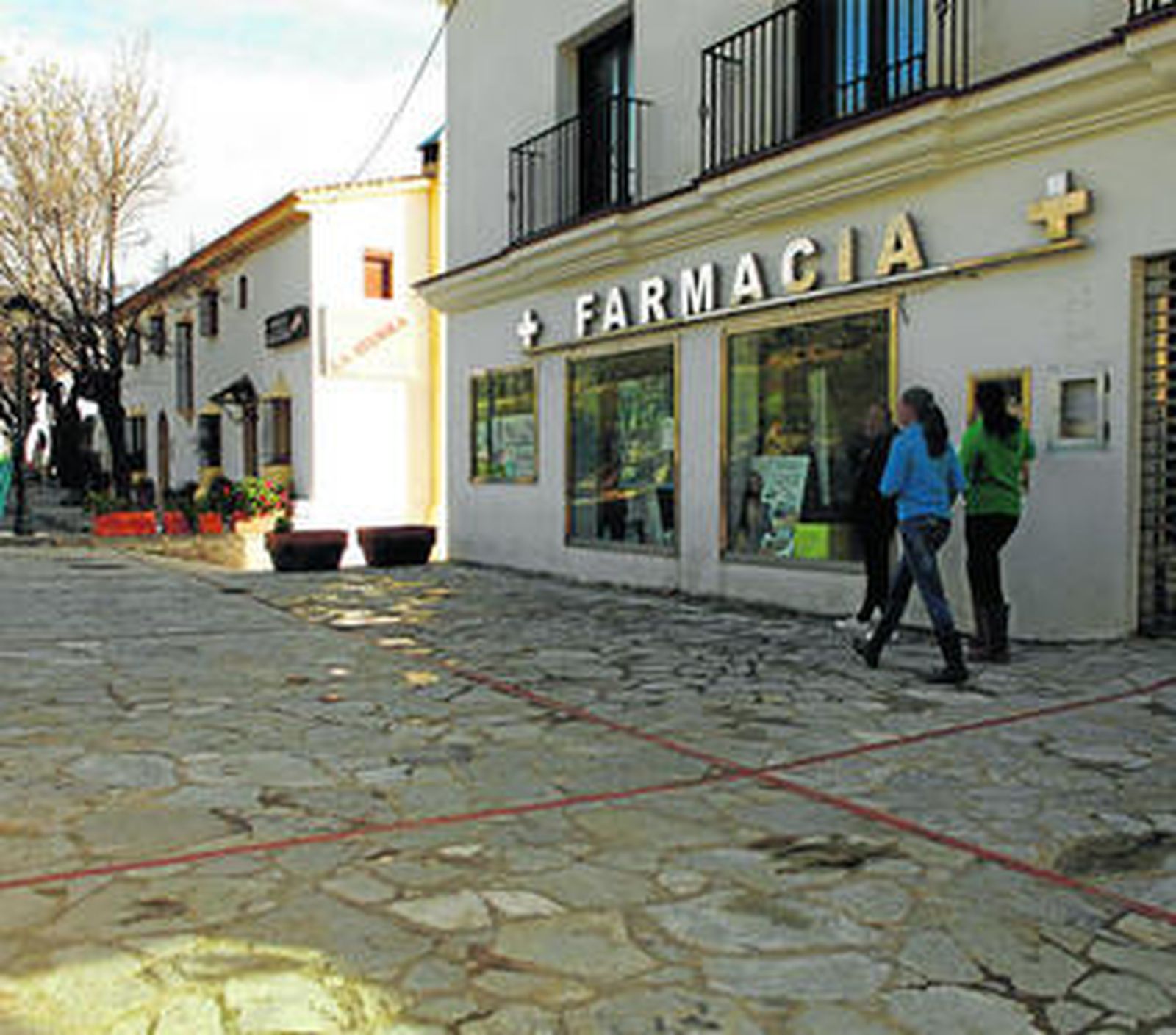 La farmacia de Atajate que tiene previsto cerrar sus puertas.