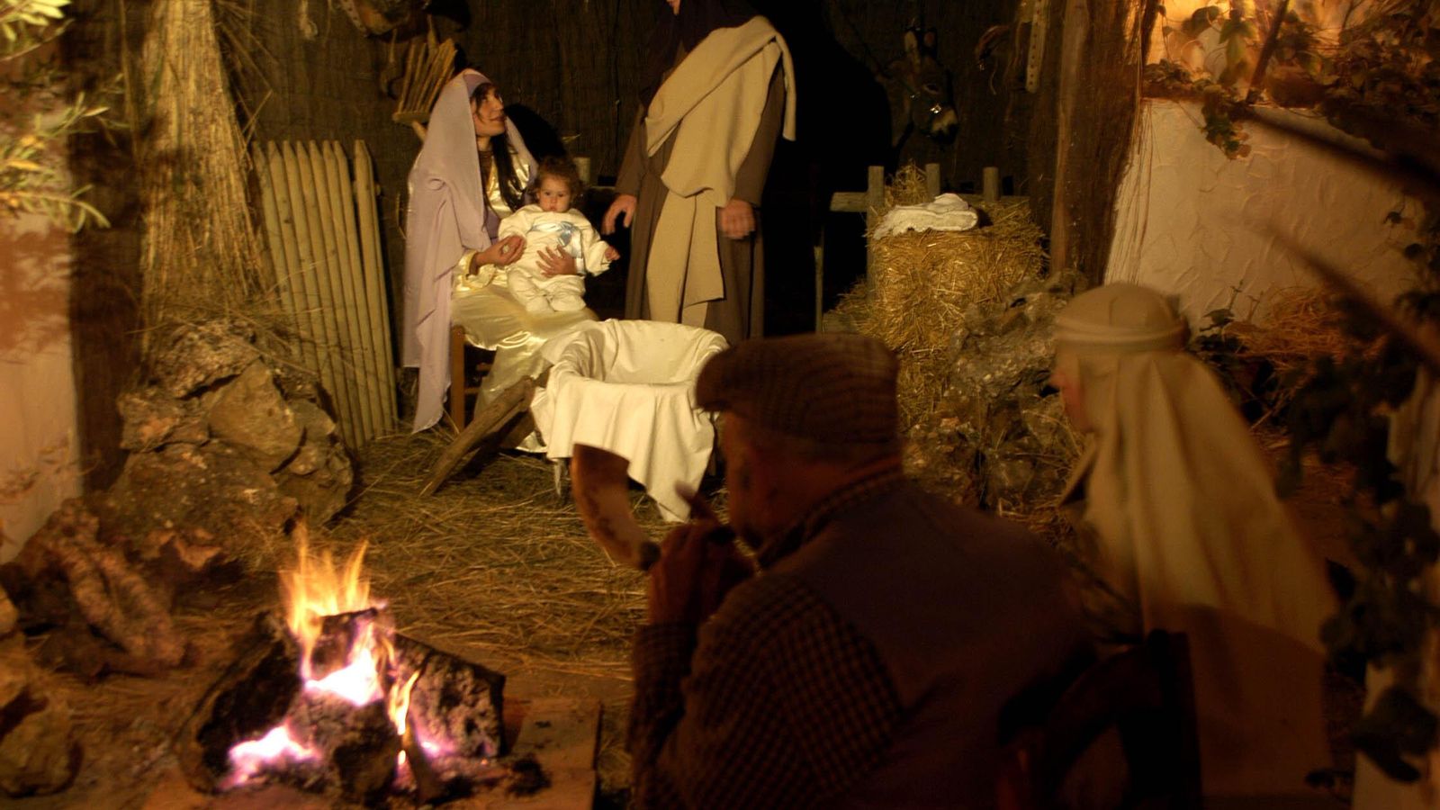 Escena del nacimiento de Jesús en ediciones anteriores