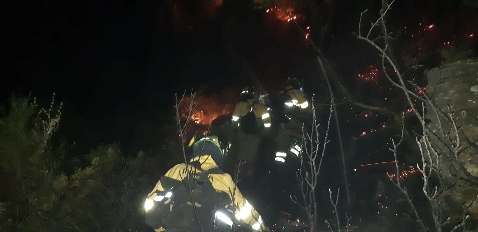 Las fotos del incendio forestal en Casares