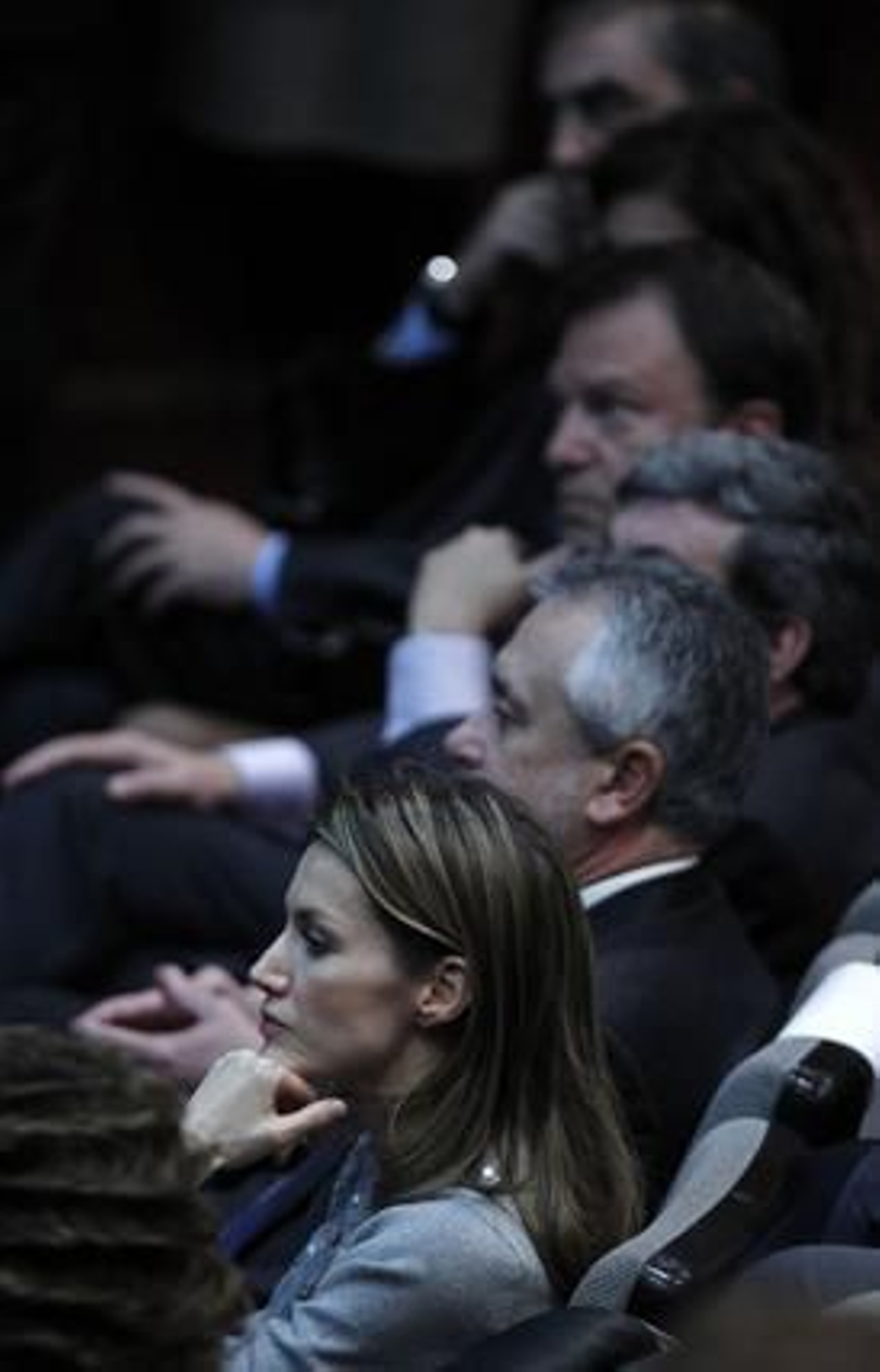 Doña Letizia en un momento de una de las ponencias con motivo del Día Internacional de los Niños con Cáncer.

Foto: Antonio Pizarro