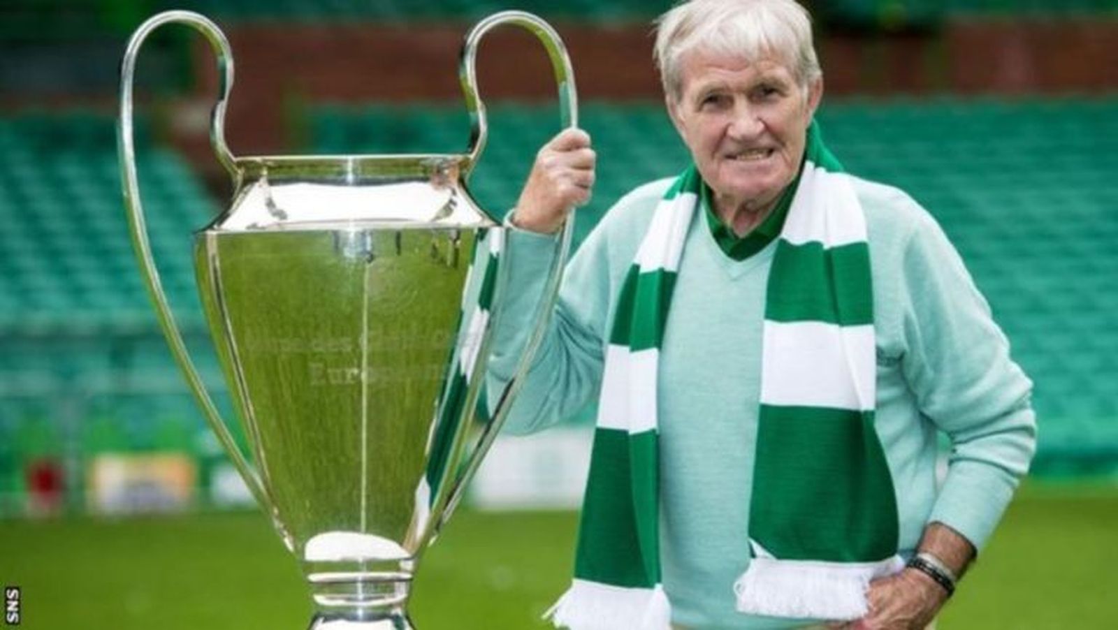 Bertie Auld, uno de los 'leones de lisboa' que coronaron al Celtic