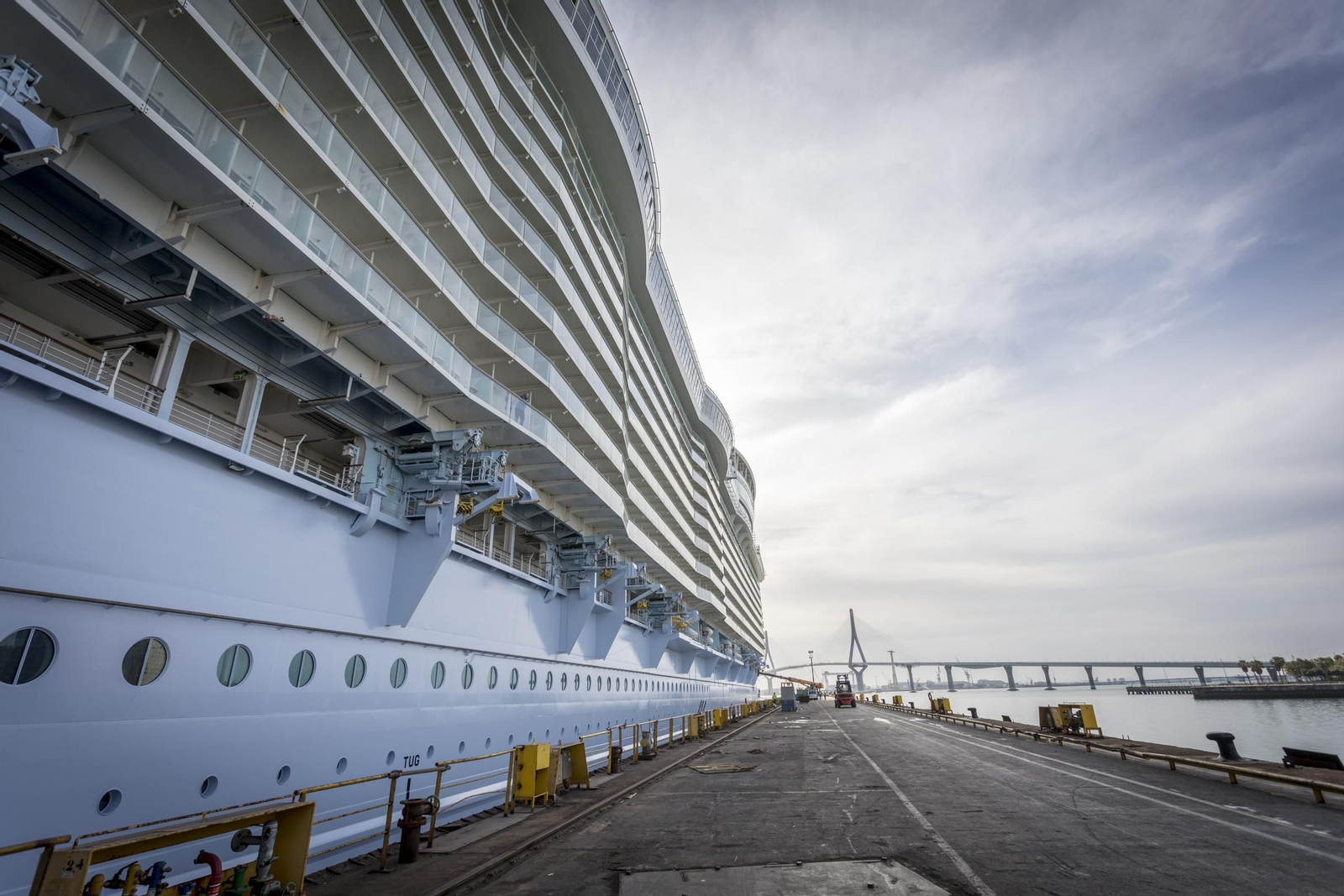 Reparación del 'Oasis of the Seas' en Navantia Cádiz