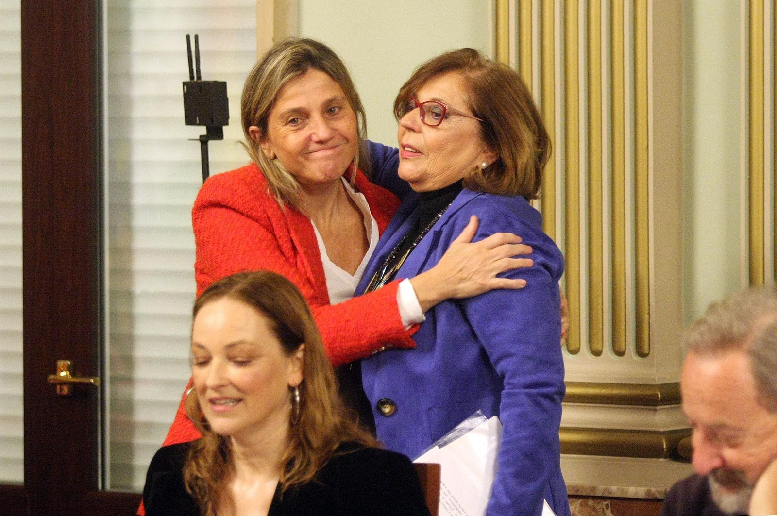 Imágenes del pleno del Ayuntamiento de Huelva