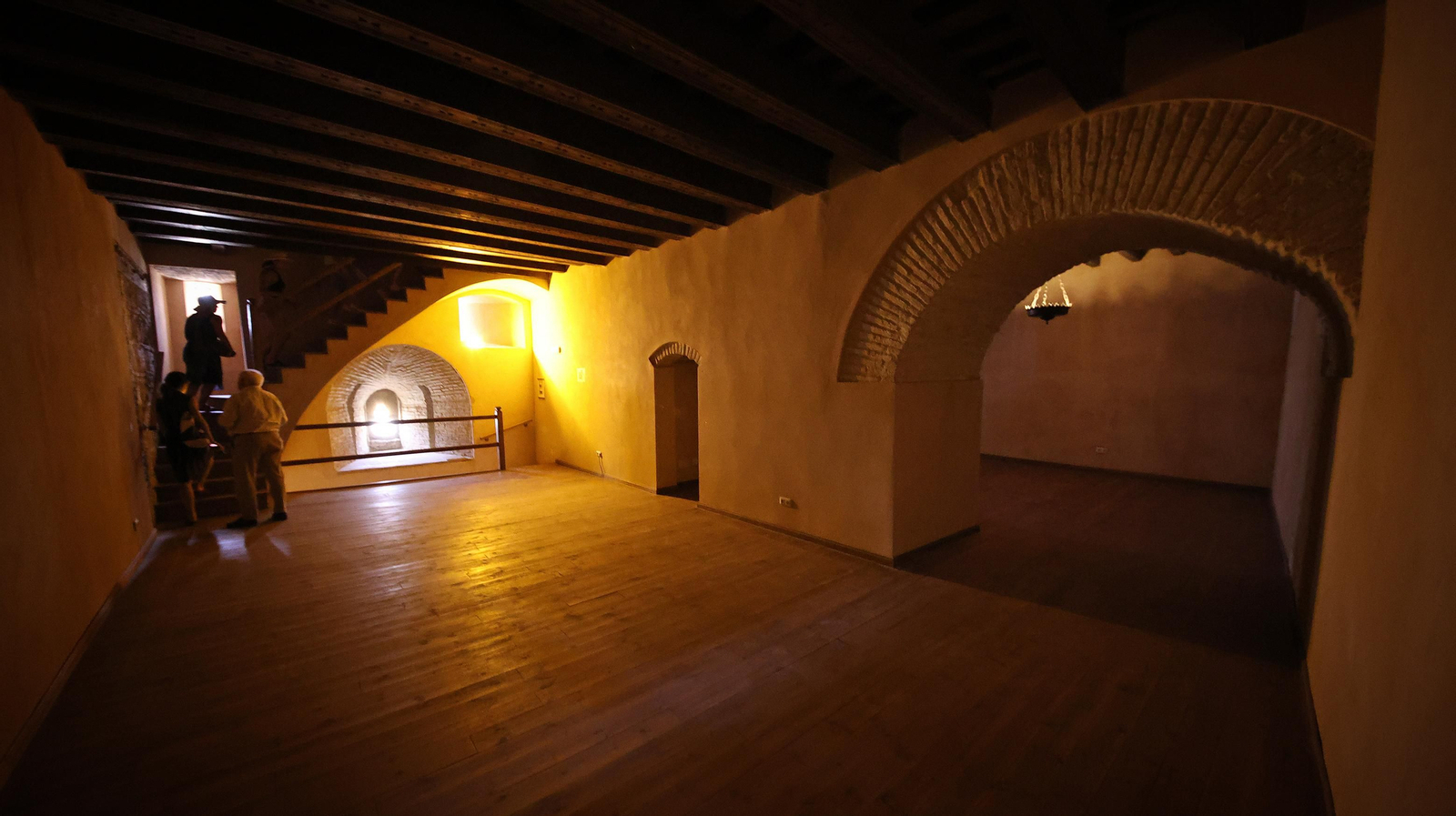 Así es por dentro y por fuera la Torre de Ponce de León en el Alcázar de Jerez