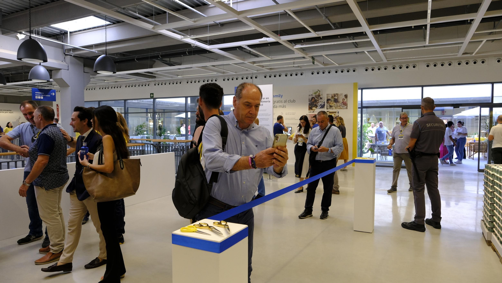 Imágenes de la inauguración de IKEA Almería