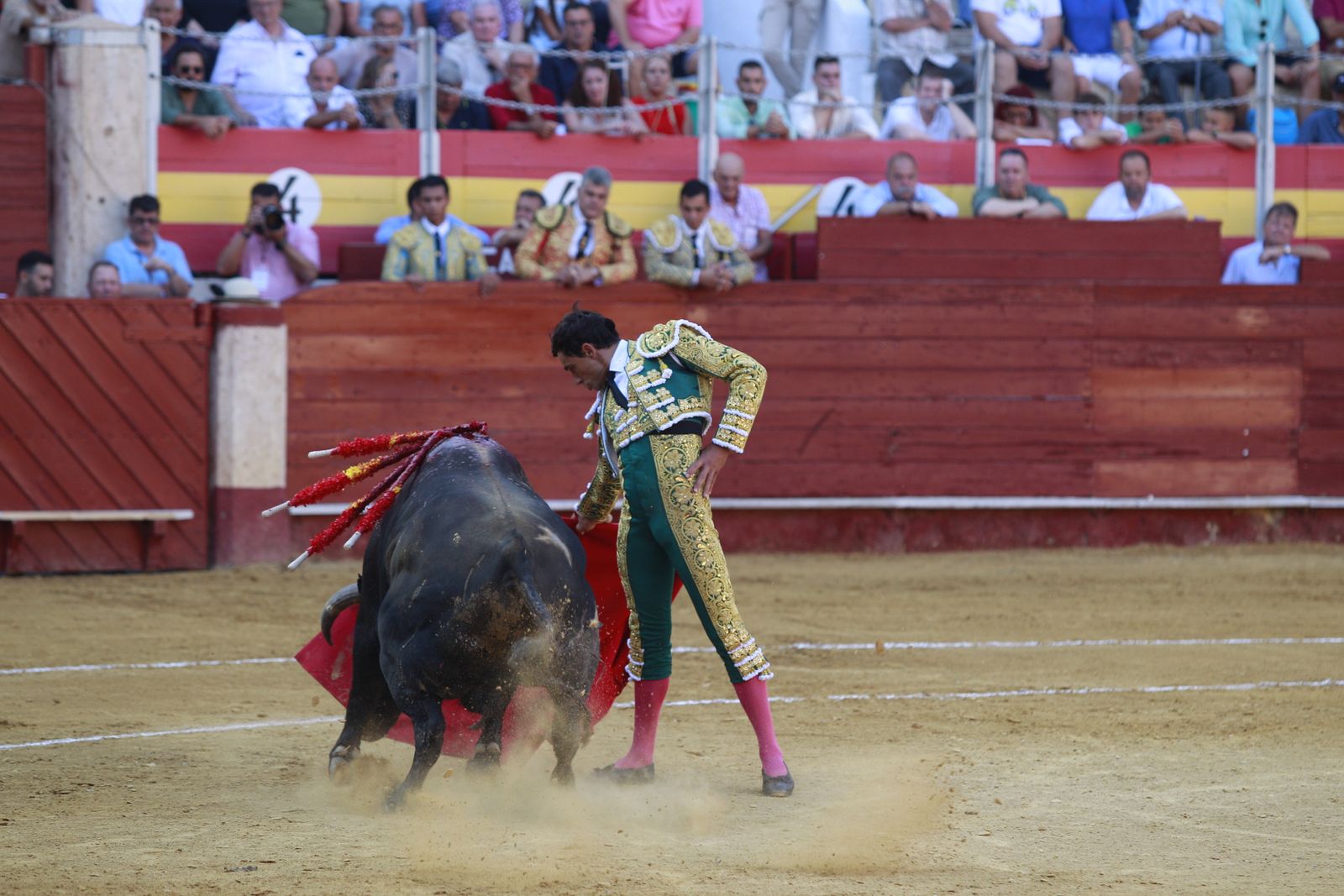 Imágenes de la corrida de toros del jueves en la Feria de Almería 2024