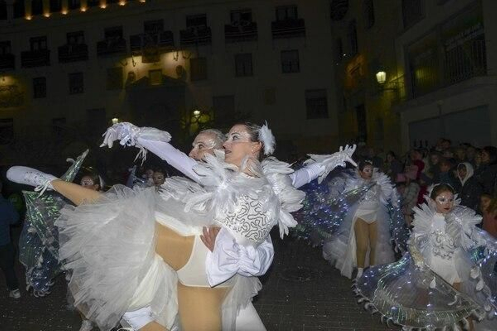 En imágenes: La Cabalga de Reyes de Jaén desata la emoción en sus calles abarrotadas