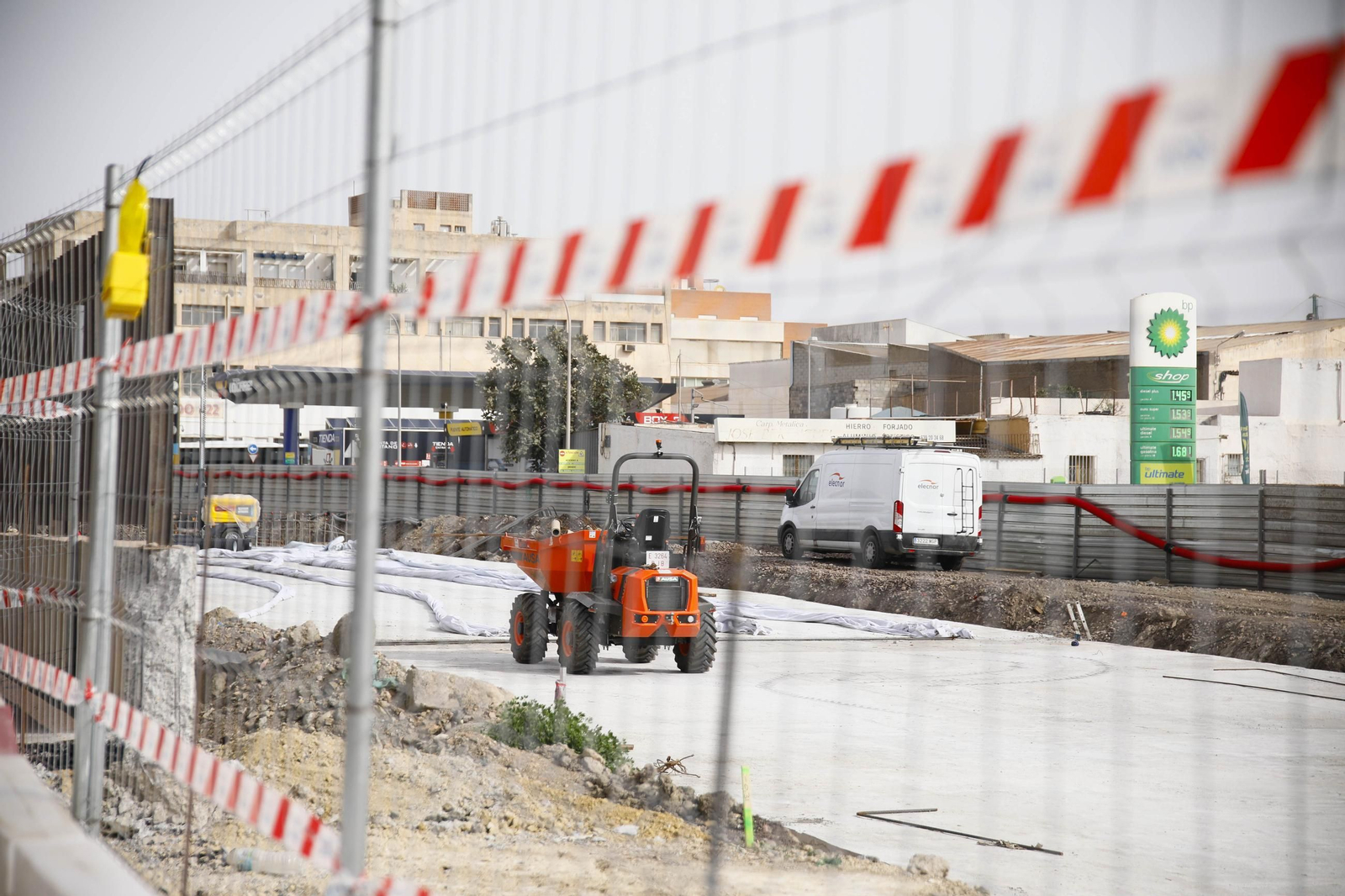Las imágenes de las obras del puente de la autovía de Almería