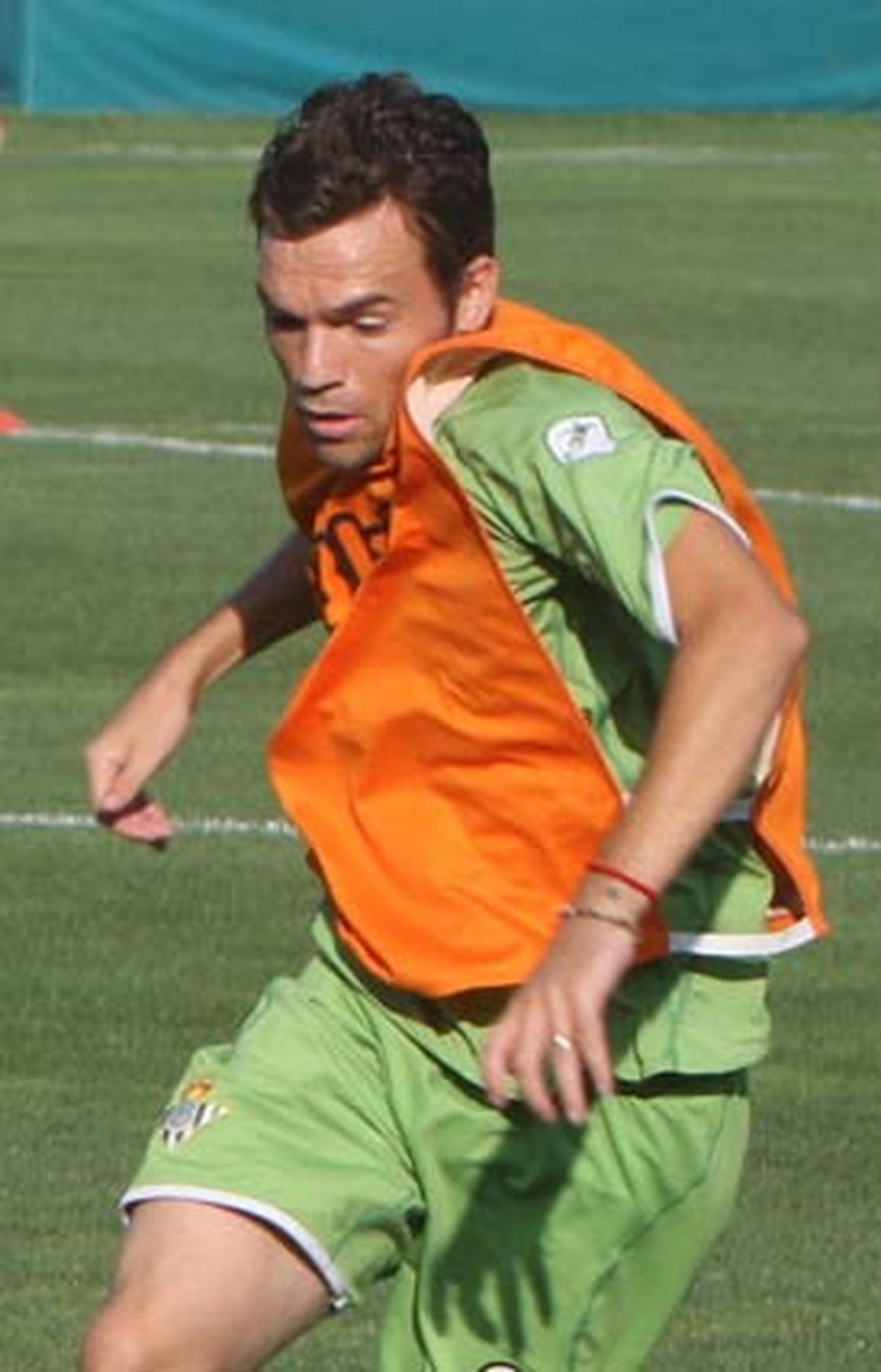 RODRI (medio)
Edad:24 años
Tempo. Club:1ª
Goles en la 08-09:0
Contrato hasta:2011

Foto: Diario de Sevilla