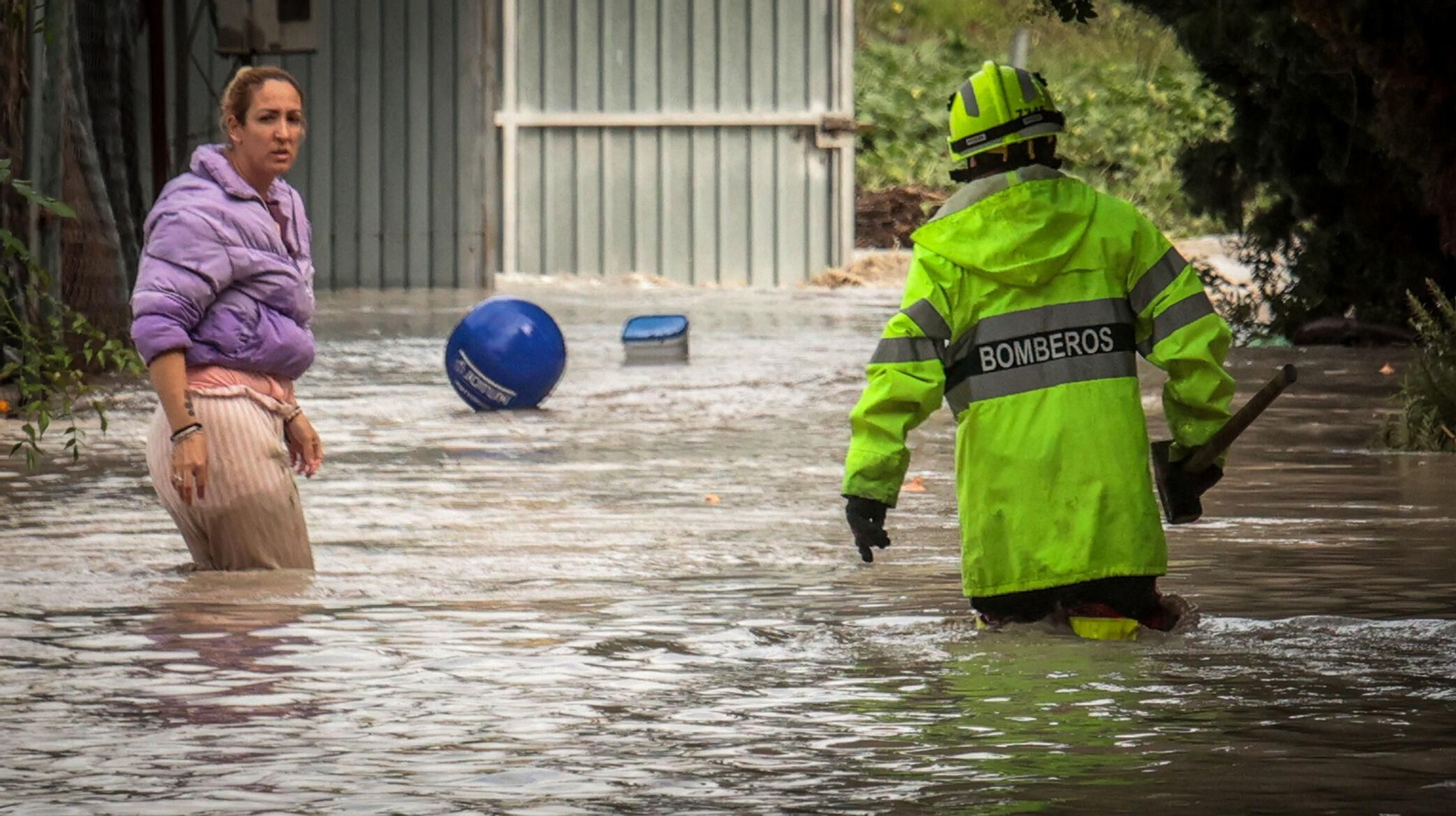 Una calle del diseminado de Magallanes, completamente inundada el pasado jueves.