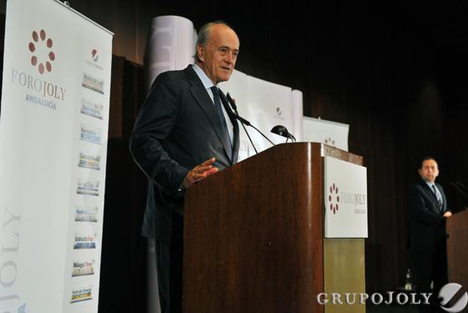 Baldomero Falcones, presidente de FCC, durante su intervención en el Foro Joly Andalucía.

Foto: Victoria Hidalgo / Juan Carlos Vazquez