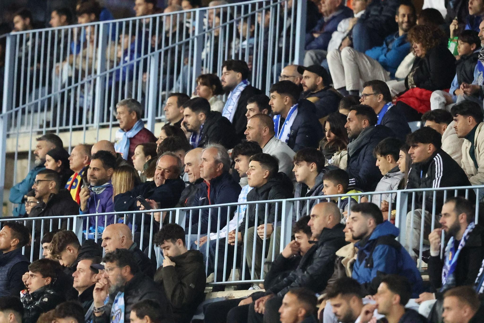 Búscate en las gradas de La Rosaleda en el Málaga CF-Zaragoza