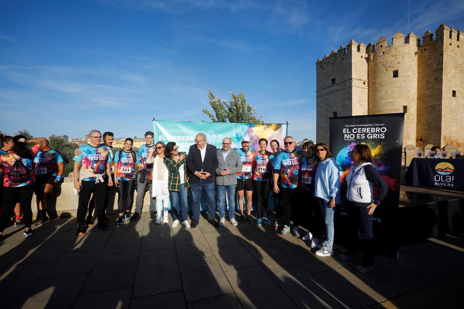 Las mejores imágenes de la carrera solidaria El cerebro no es gris contra el cáncer cerebral en Córdoba