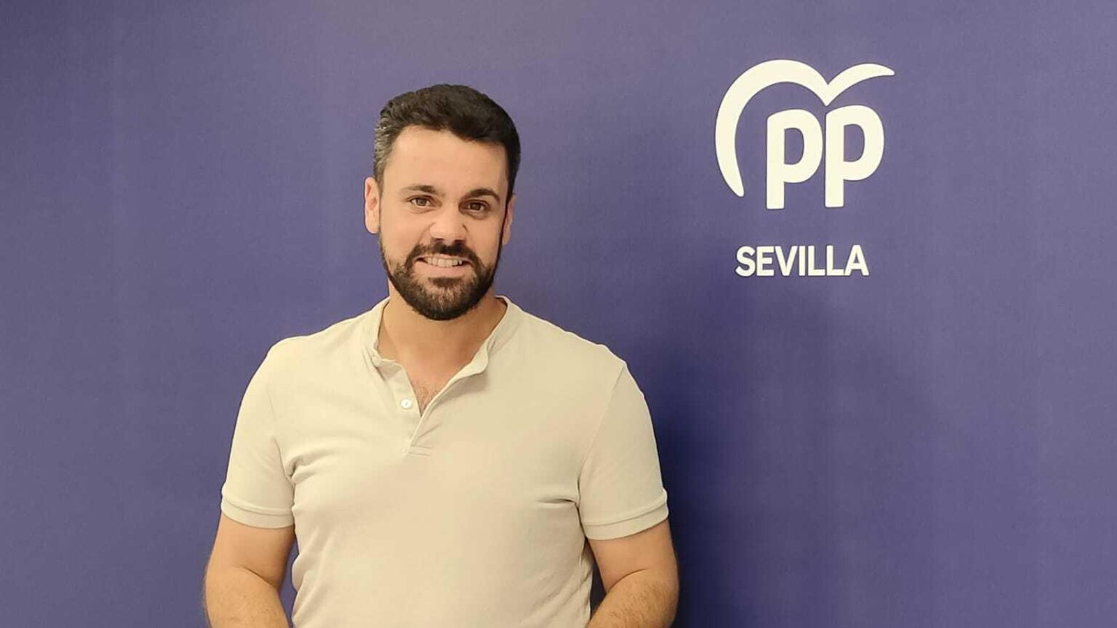 El secretario general del PP de Sevilla, José Ricardo García.