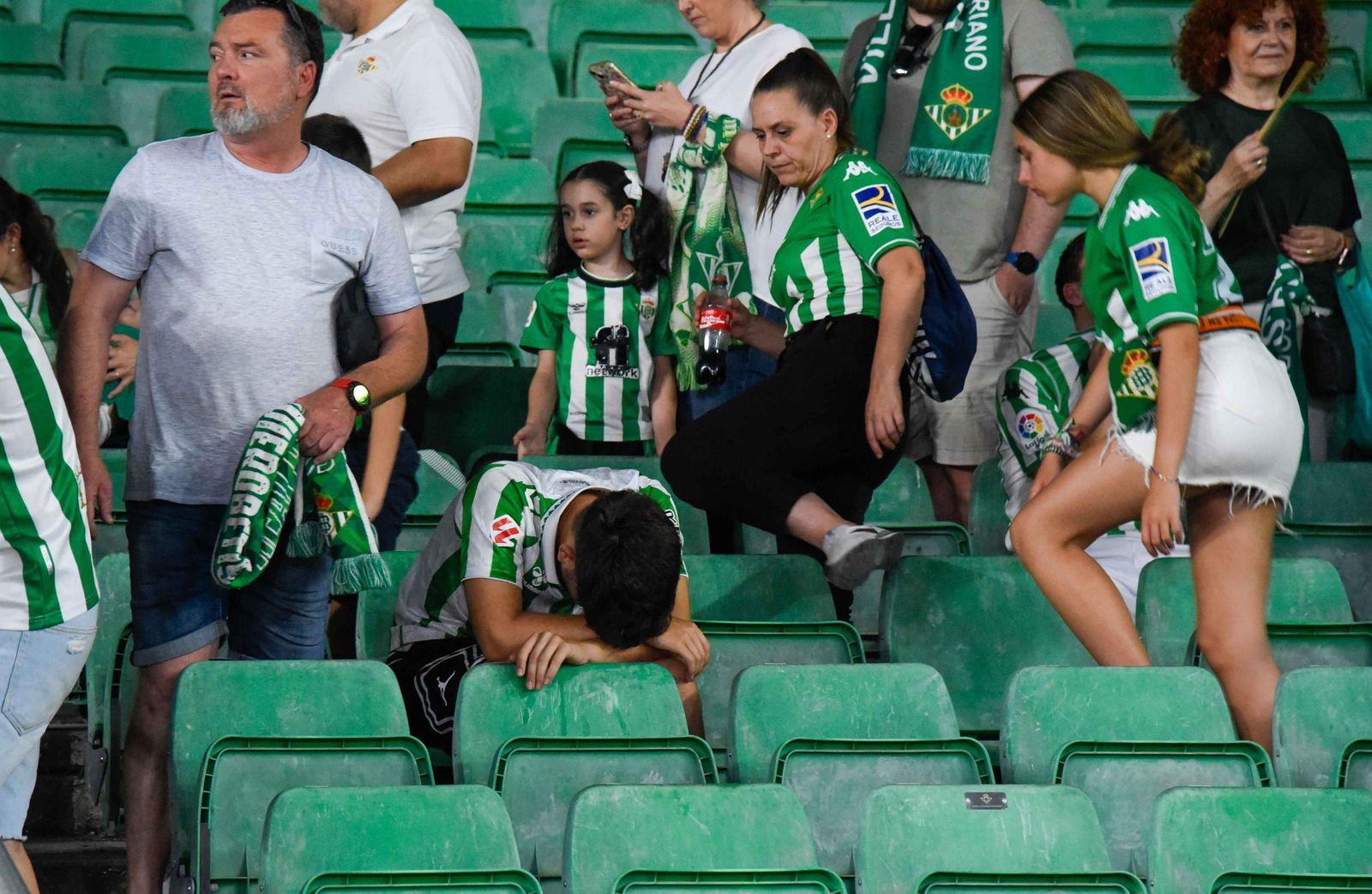 Decepción en el Estadio Benito Villamarín