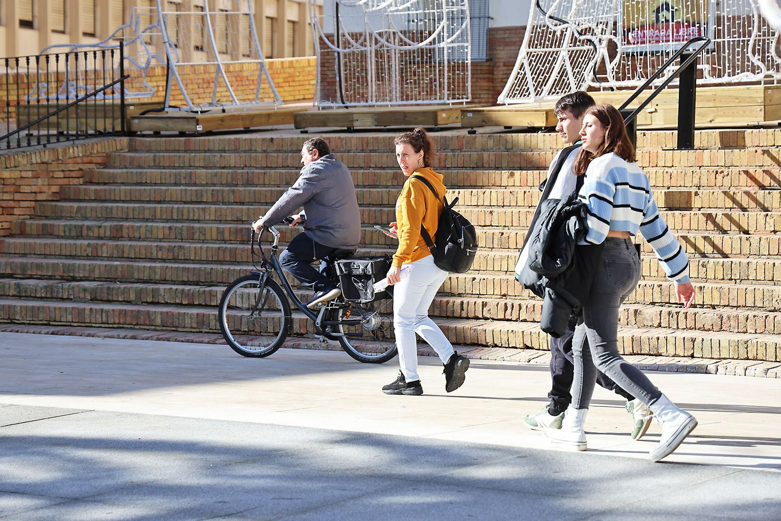 Así luce la Plaza de San Pedro tras el primer día de su reapertura