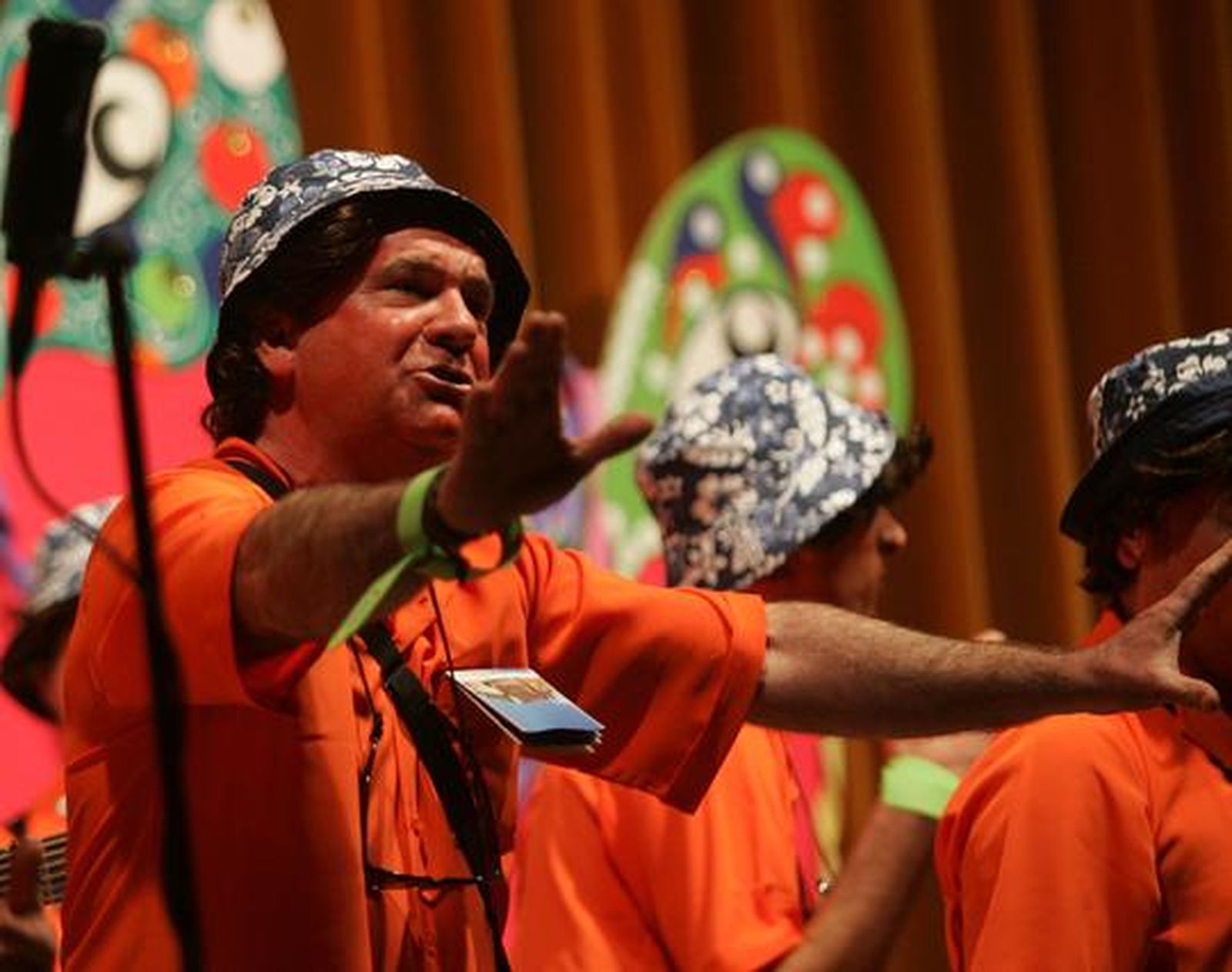 Chirigota algeciras 'Vaya viaje me han dao'

Foto: José María Quiñones