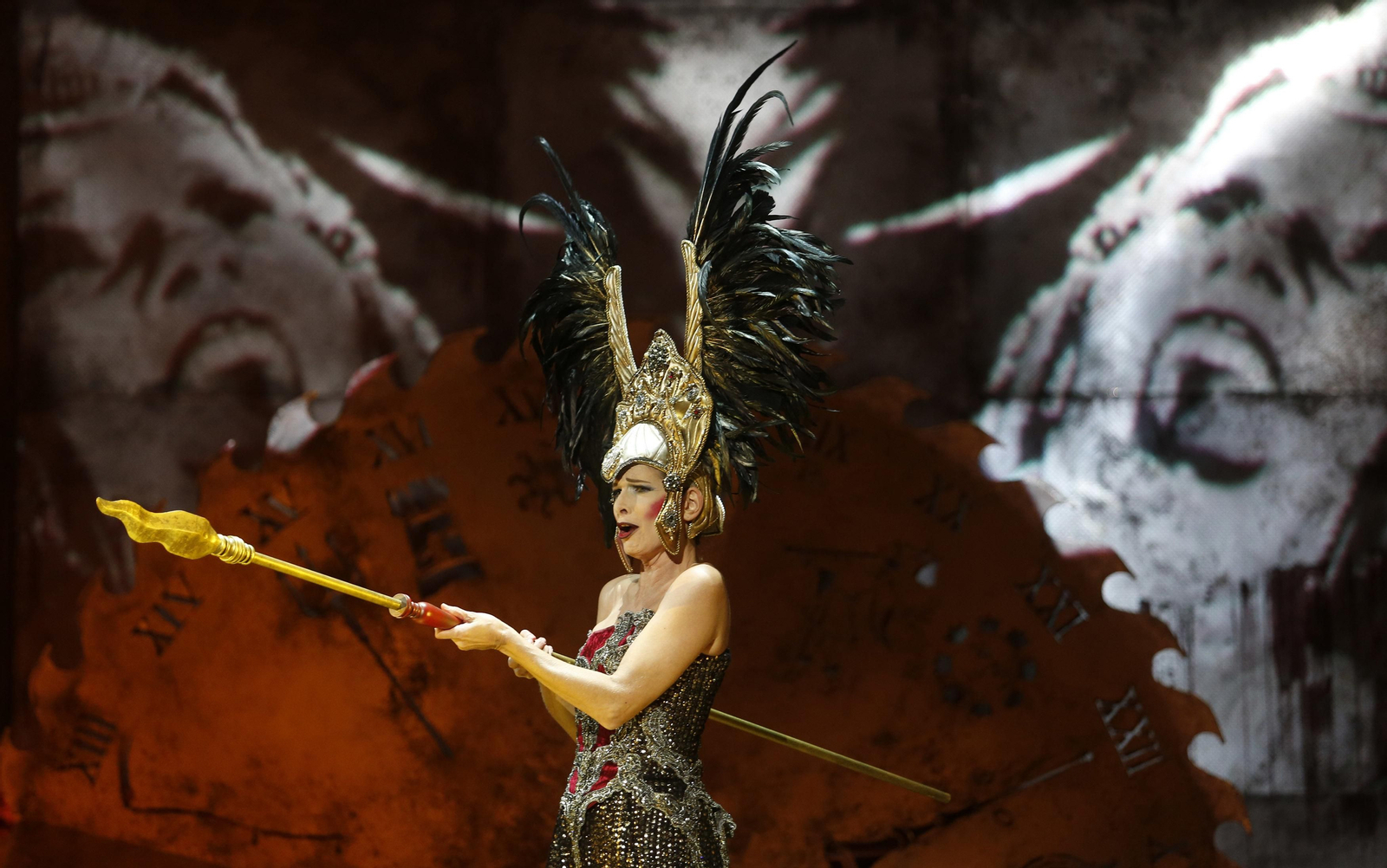 Las imágenes de la ópera 'El emperador de la Atlántida'