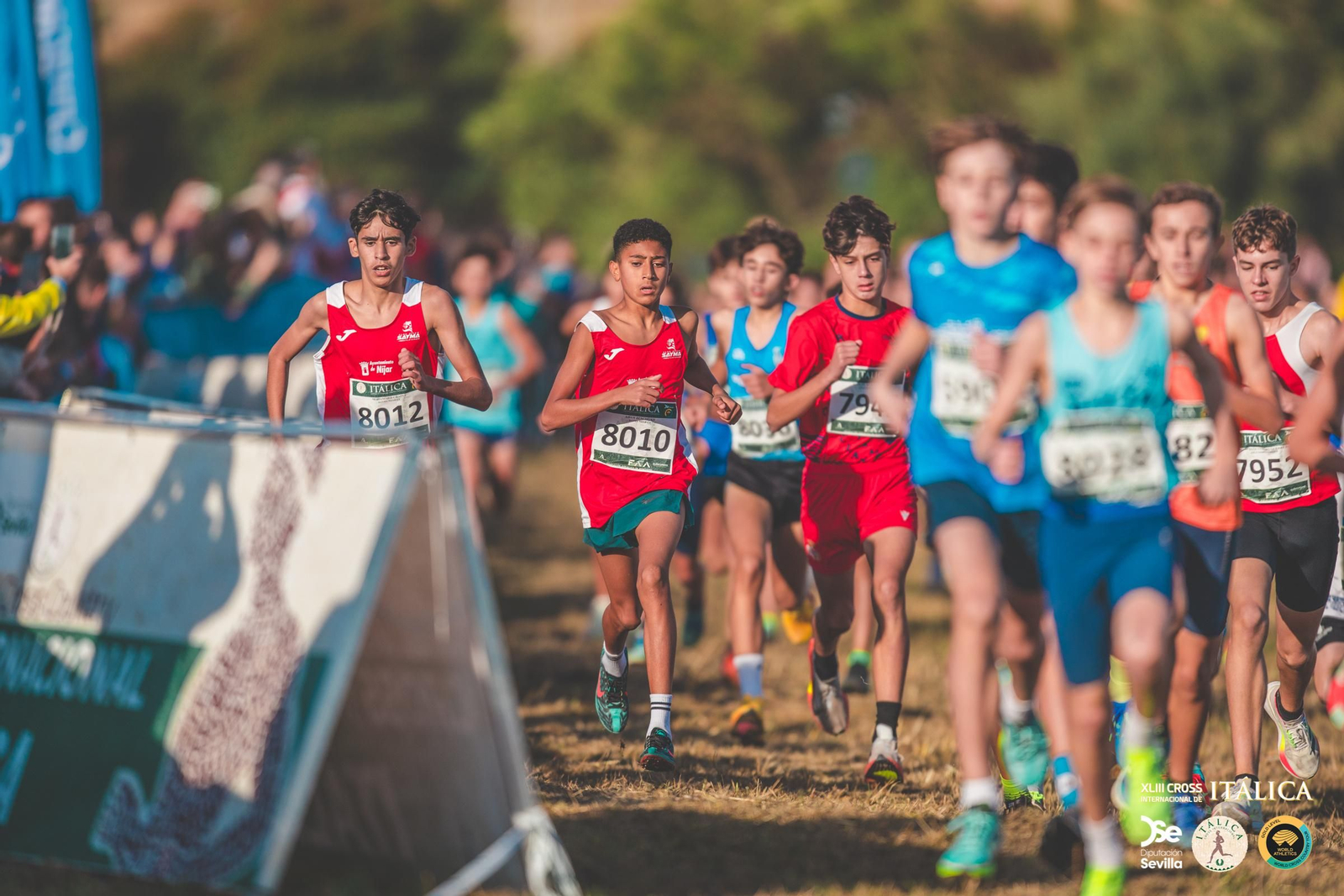 Búscate en las fotos del Cross de Itálica 2025 | 7