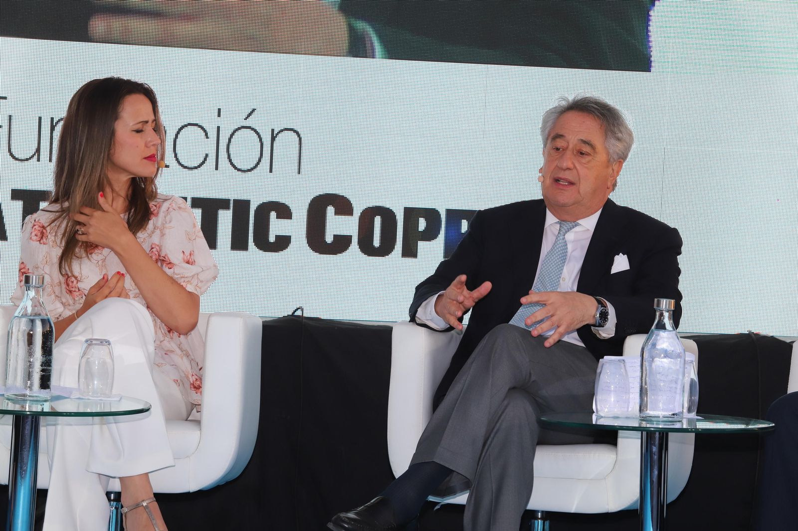 Imágenes de la mesa redonda del X aniversario de la Fundación Atlantic Copper