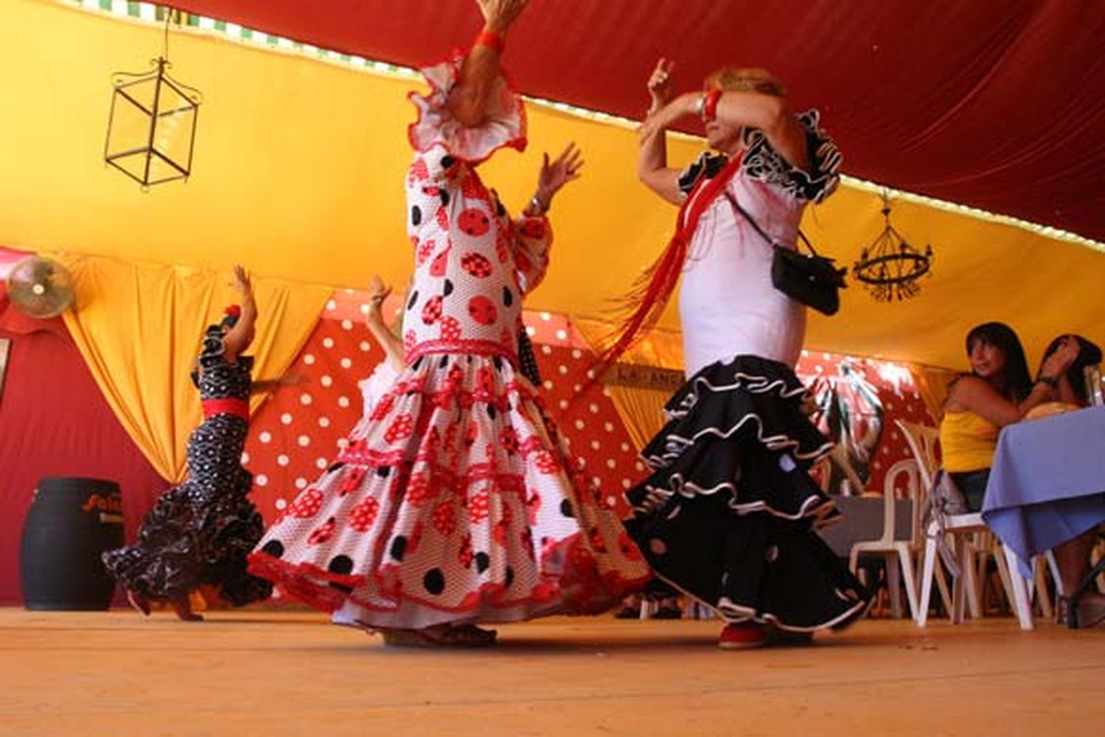 El Real estuvo al completo durante toda la jornada de feria

Foto: Paco Guerrero